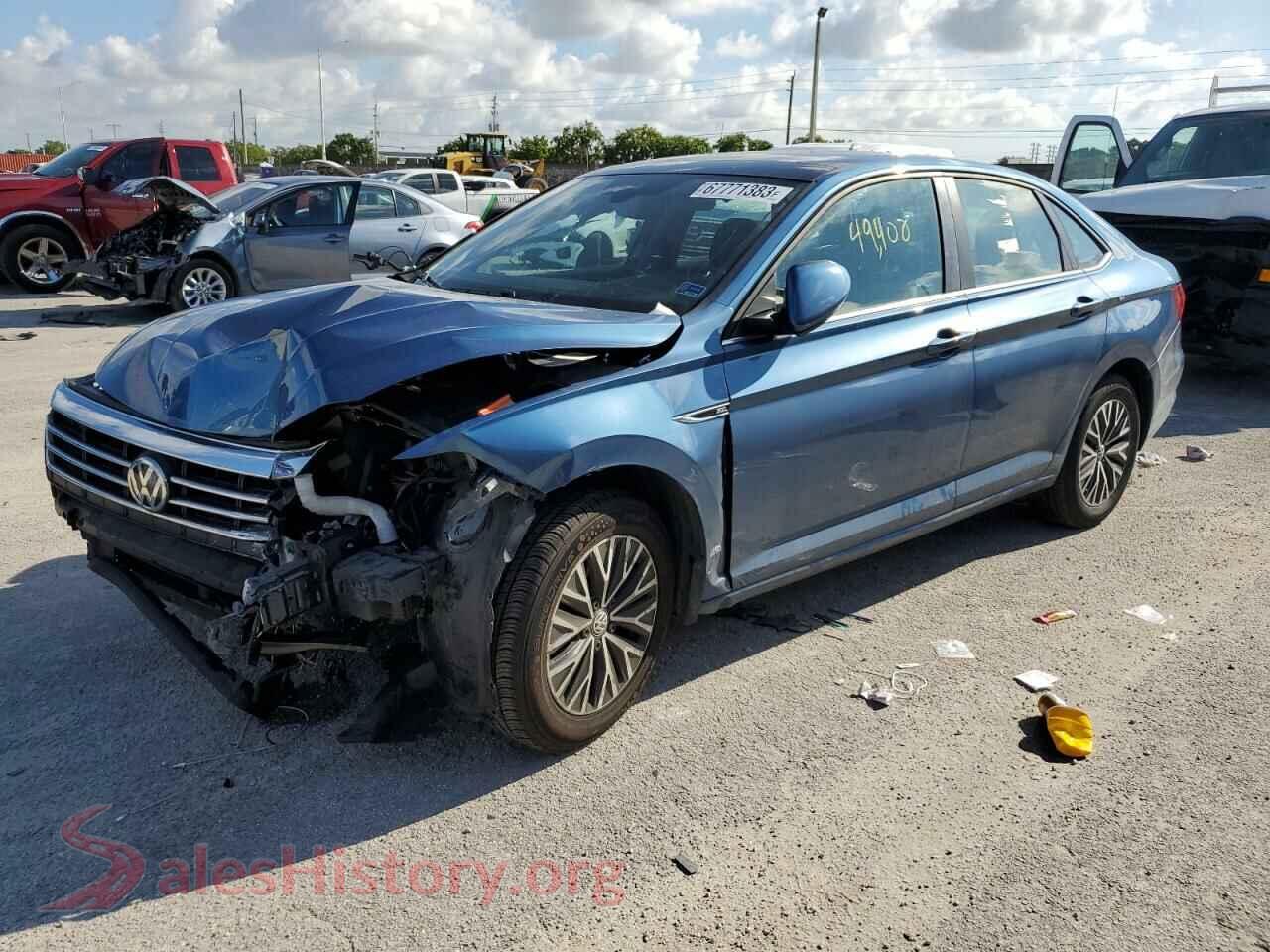 2019 VOLKSWAGEN JETTA — VIN 3VWE57BU0KM134696