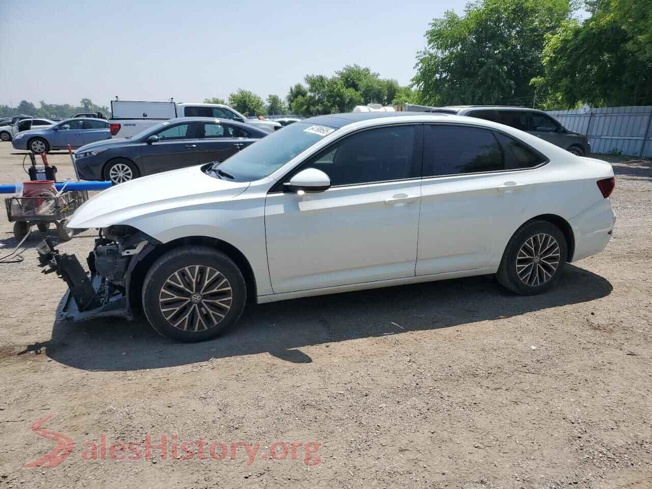 2019 VOLKSWAGEN JETTA — VIN 3VWE57BU2KM218874
