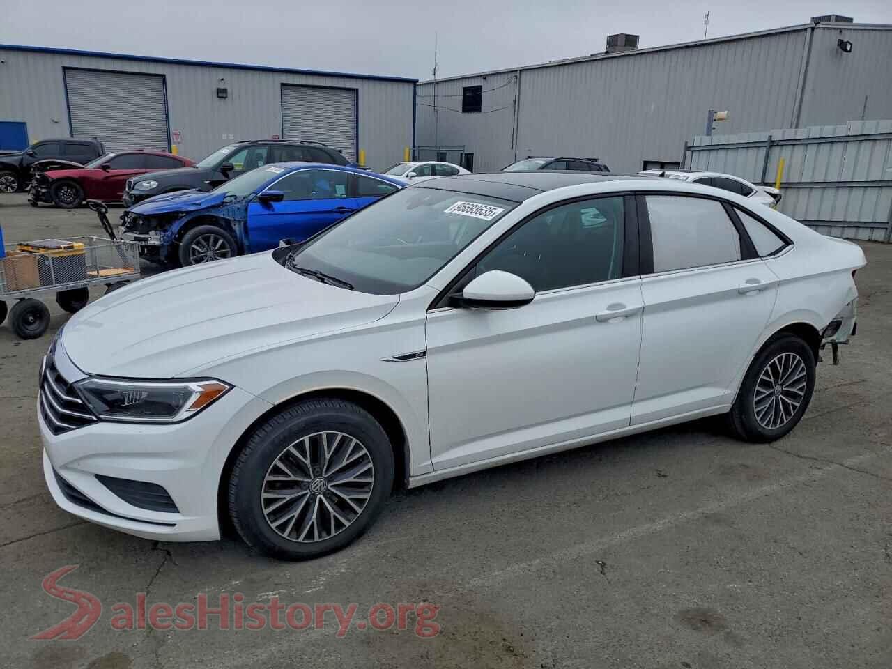 2019 VOLKSWAGEN JETTA — VIN 3VWEB7BU0KM232510