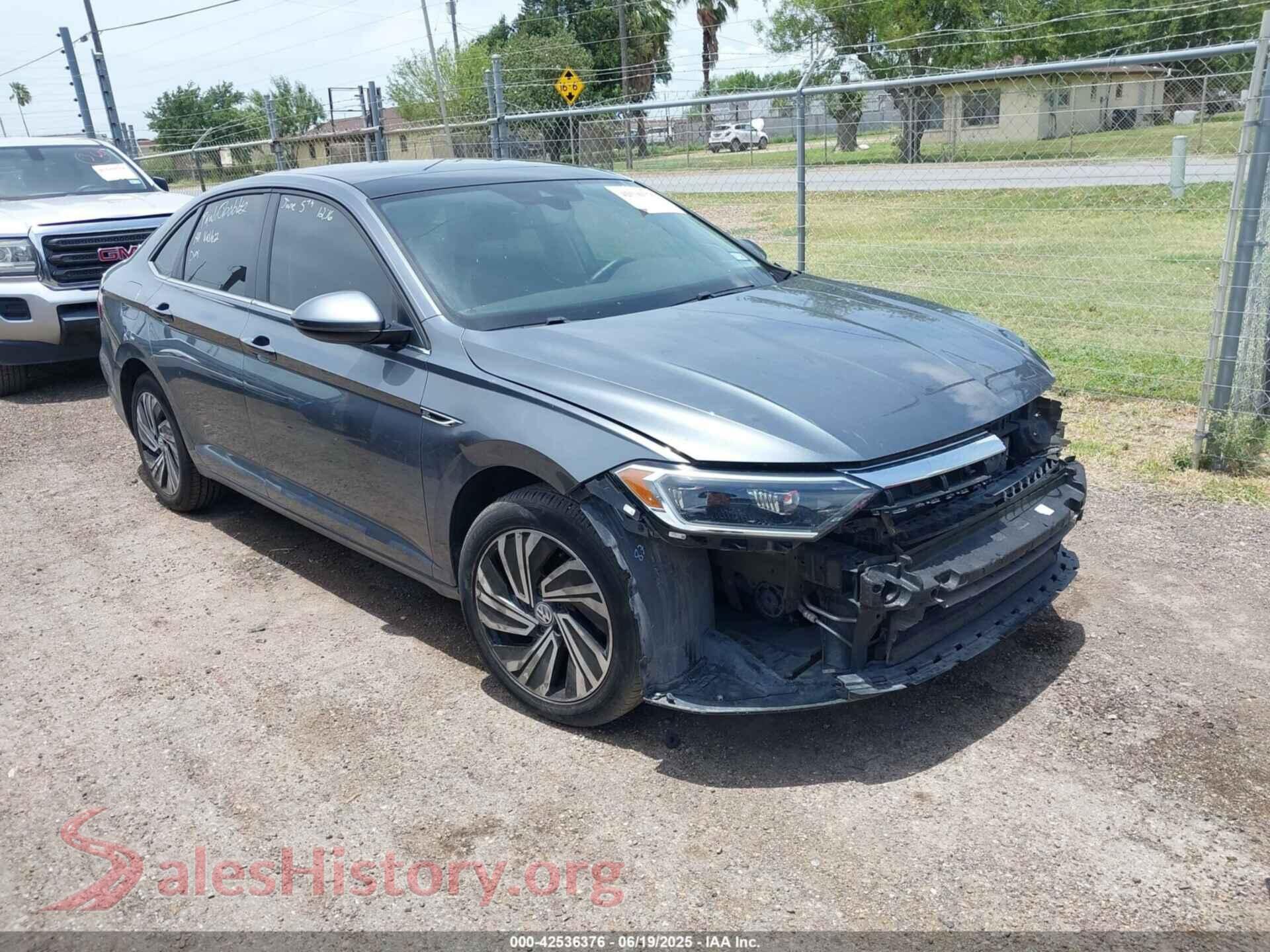 2020 VOLKSWAGEN JETTA — VIN 3VWEB7BU8LM066917