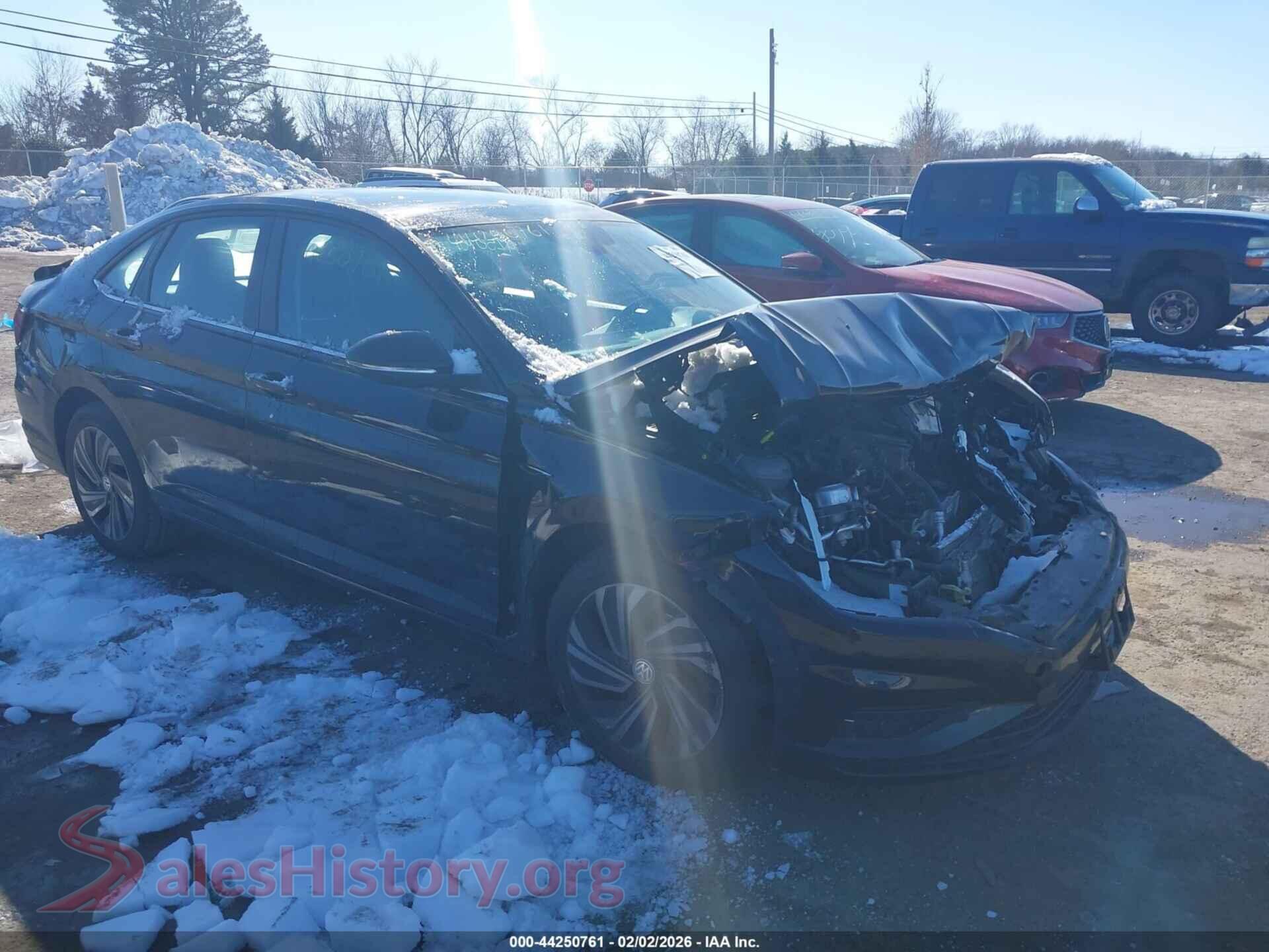 2019 VOLKSWAGEN JETTA — VIN 3VWGB7BU0KM262938