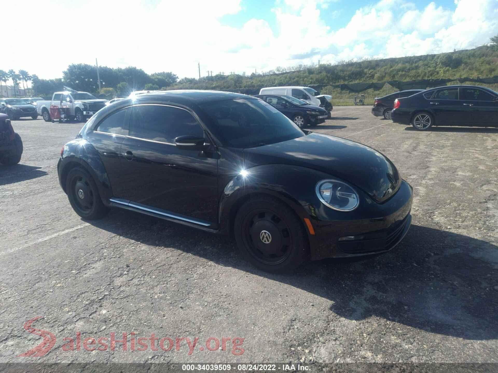 2012 VOLKSWAGEN BEETLE — VIN 3VWJX7AT9CM628476