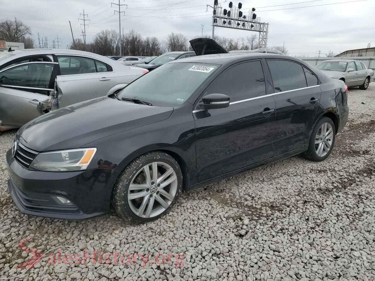 2015 VOLKSWAGEN JETTA — VIN 3VWL17AJ8FM326982