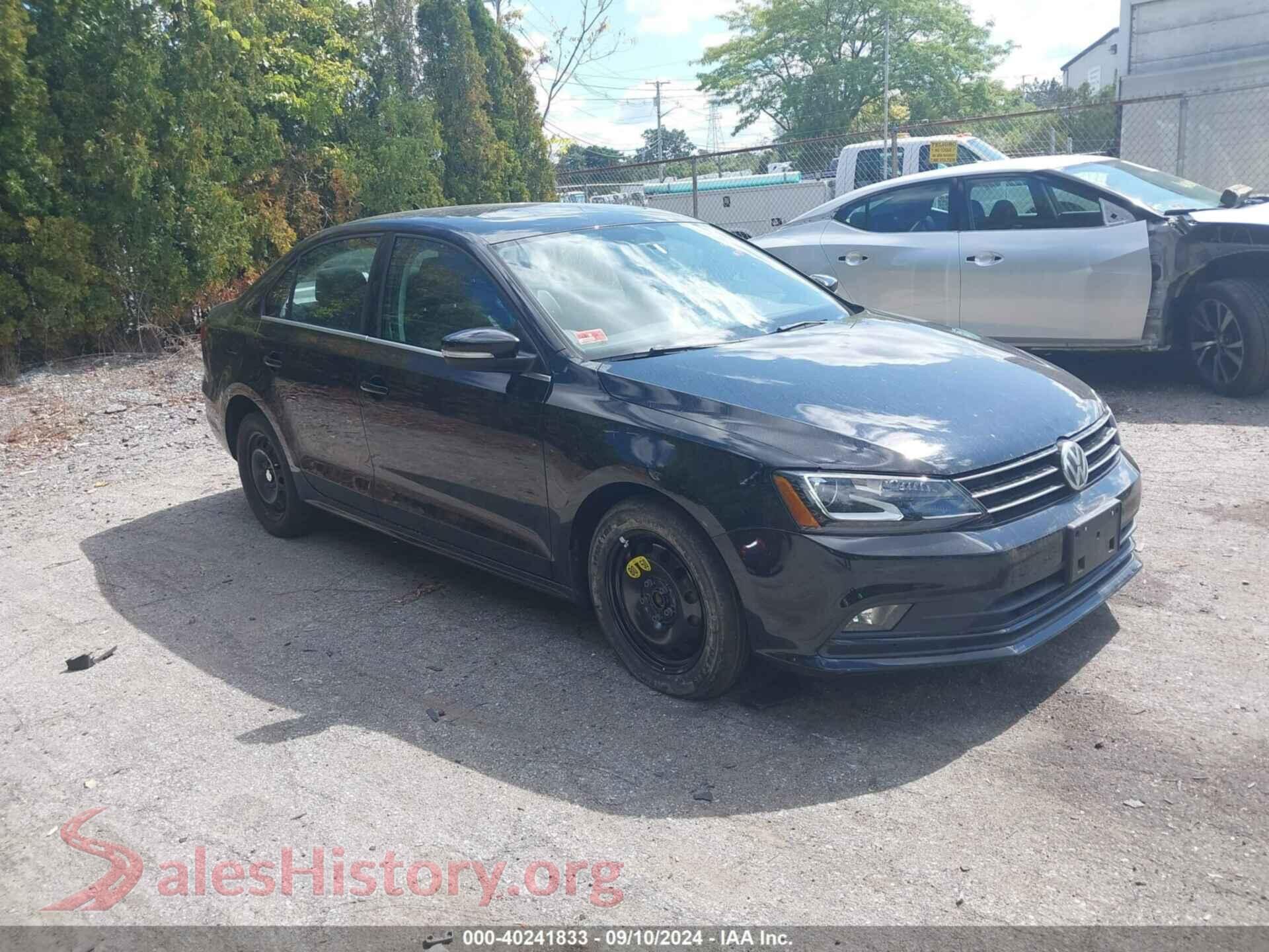 2015 VOLKSWAGEN JETTA — VIN 3VWL17AJXFM318687