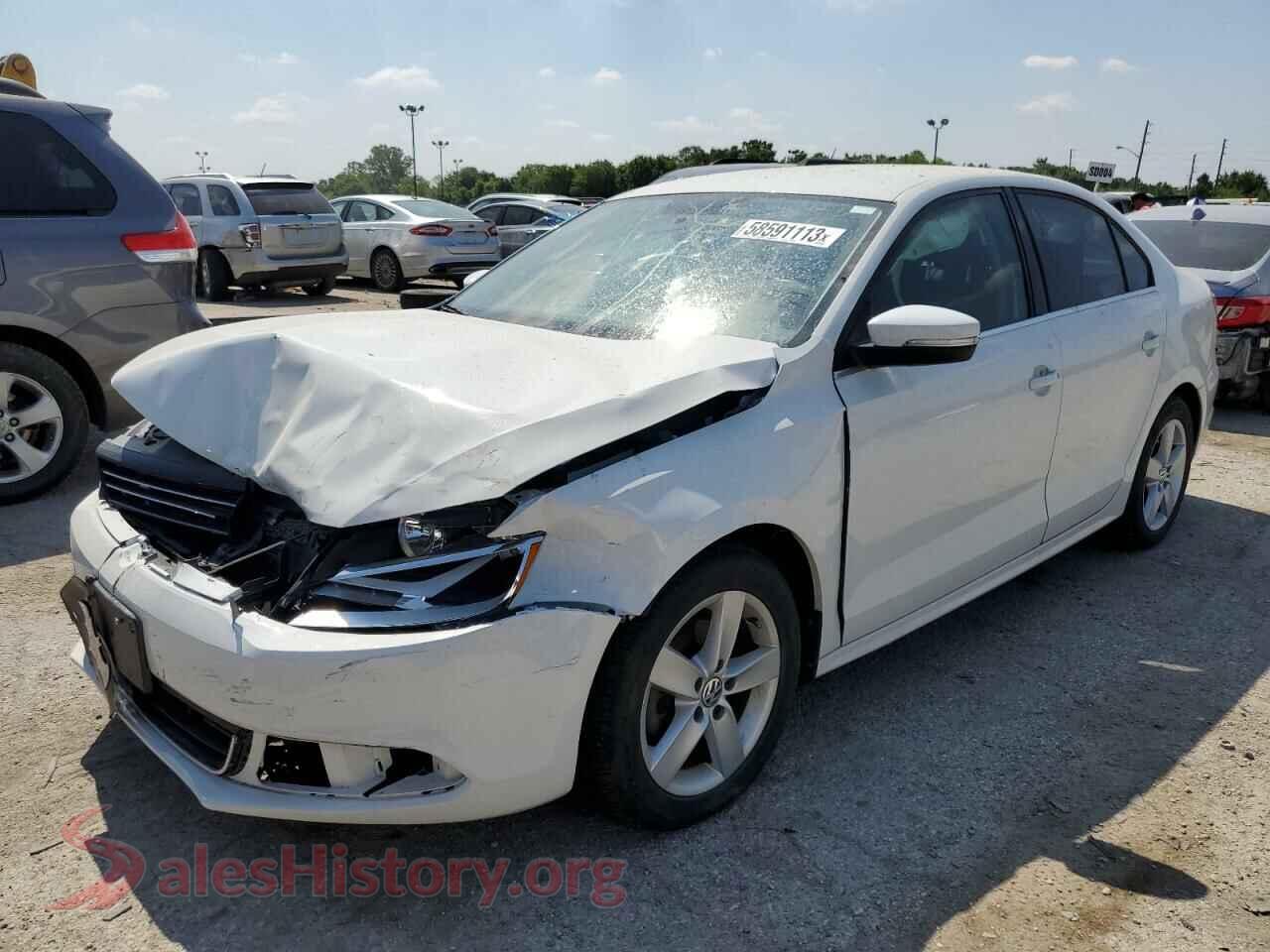 2014 VOLKSWAGEN JETTA — VIN 3VWLL7AJ2EM293034
