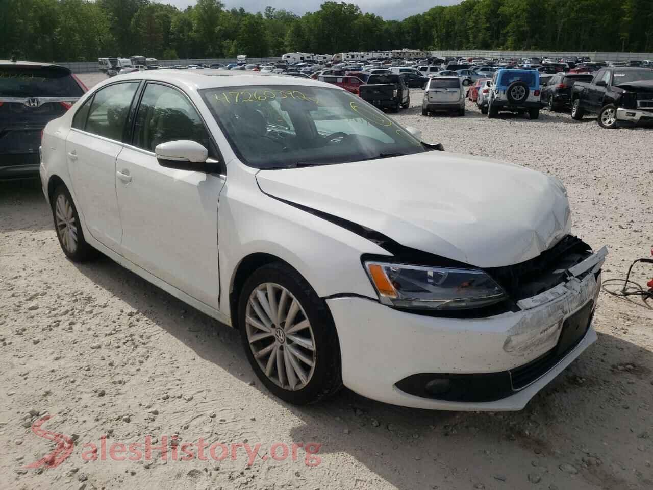 2011 VOLKSWAGEN JETTA — VIN 3VWLZ7AJ3BM302270