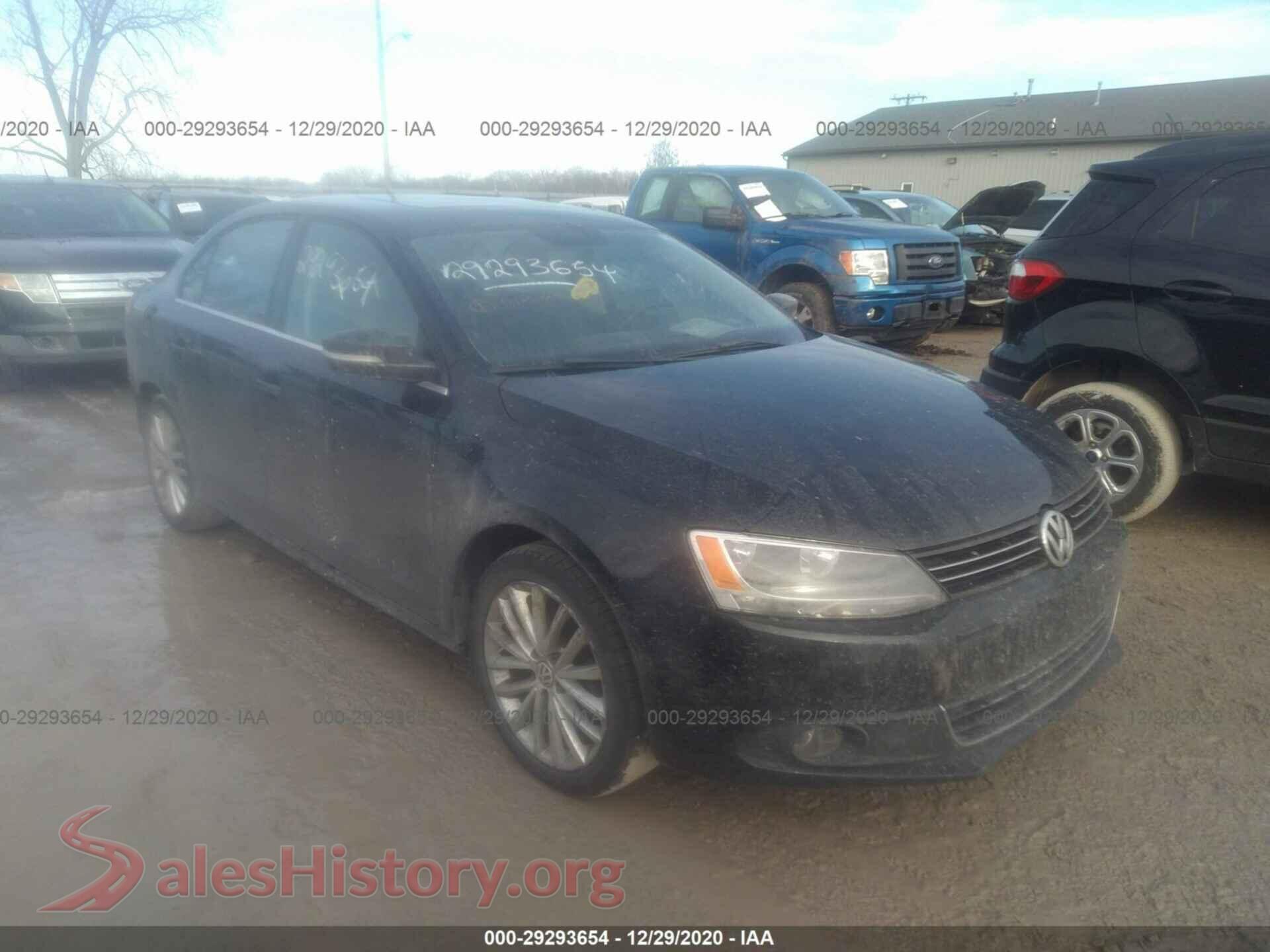 2011 VOLKSWAGEN JETTA SEDAN — VIN 3VWLZ7AJXBM399435