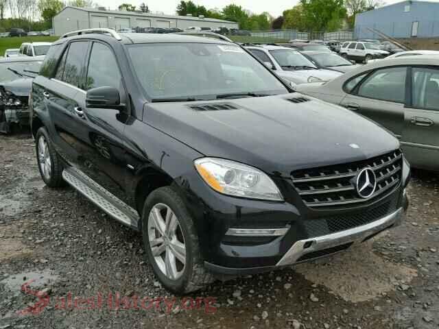 2012 MERCEDES-BENZ ML350 — VIN 4JGDA2EB0CA047625