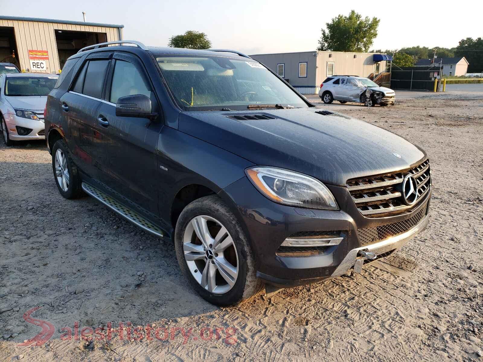 2012 MERCEDES-BENZ M CLASS — VIN 4JGDA2EB7CA082985