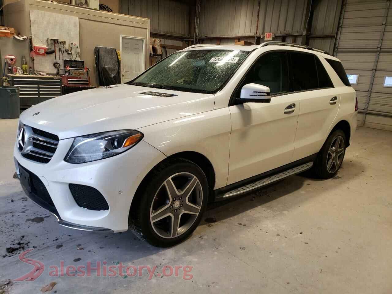 2017 MERCEDES-BENZ GLE-CLASS — VIN 4JGDA5GB8HA876268