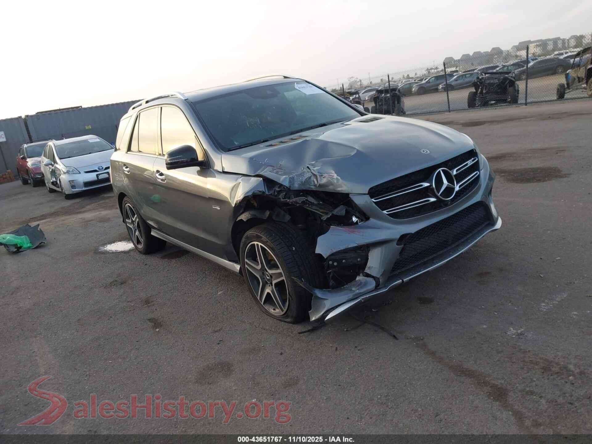 2018 MERCEDES-BENZ AMG GLE 43 — VIN 4JGDA6EB1JA997075