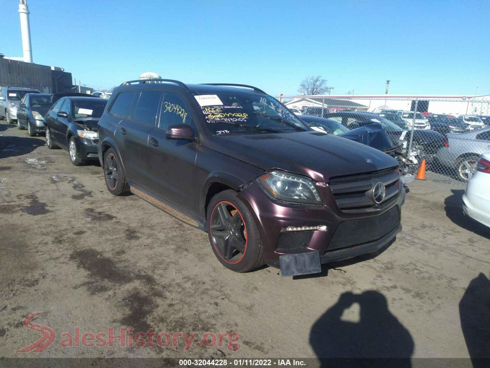 2013 MERCEDES-BENZ GL-CLASS — VIN 4JGDF7DE4DA243255