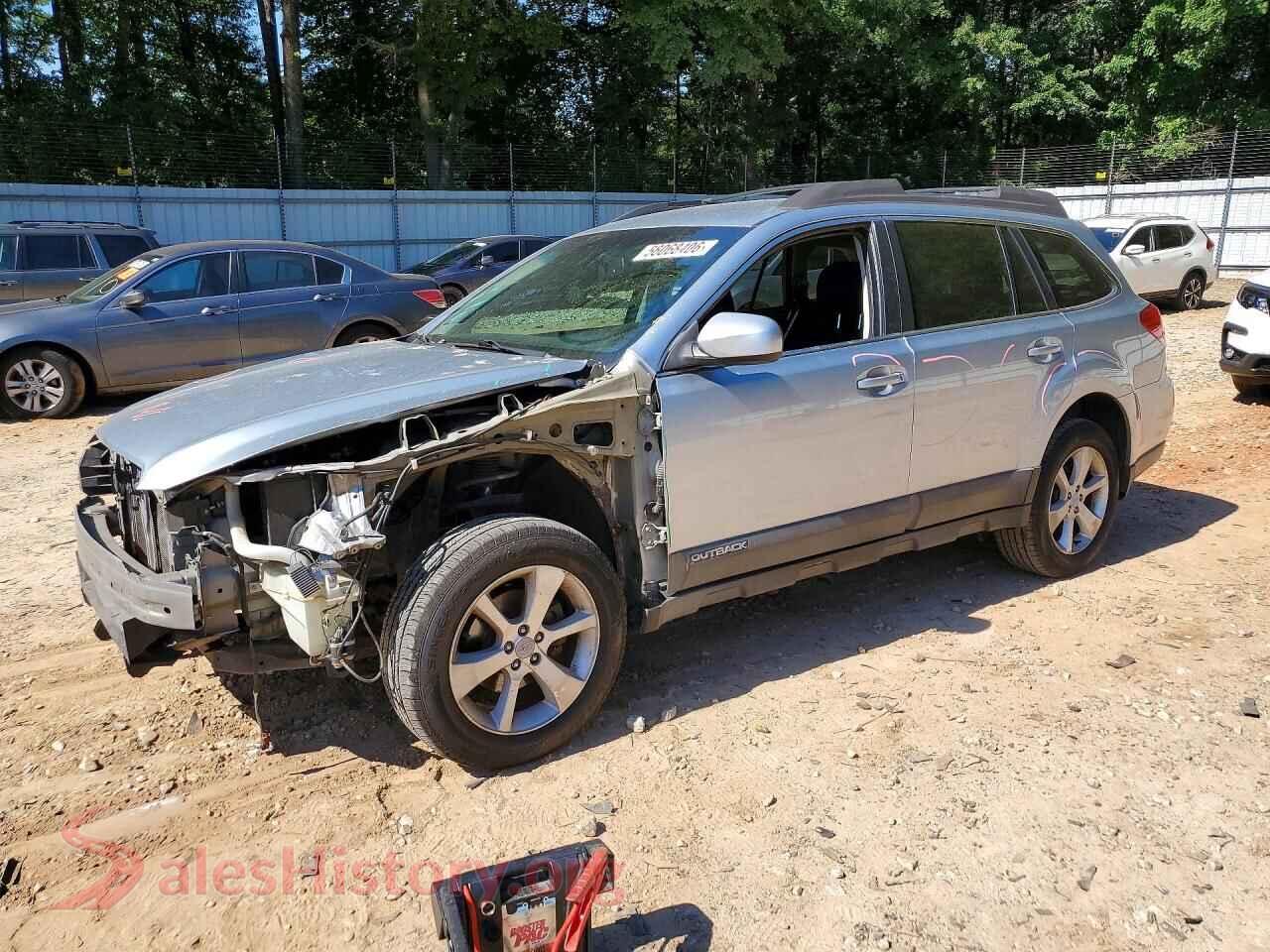 2013 SUBARU OUTBACK — VIN 4S4BRBCC9D3308686