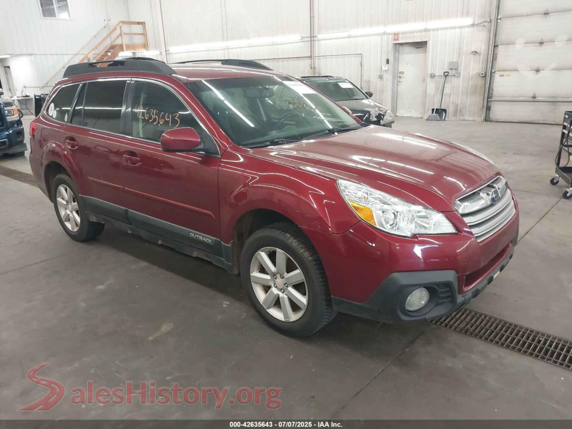 2013 SUBARU OUTBACK — VIN 4S4BRCCC2D3287637