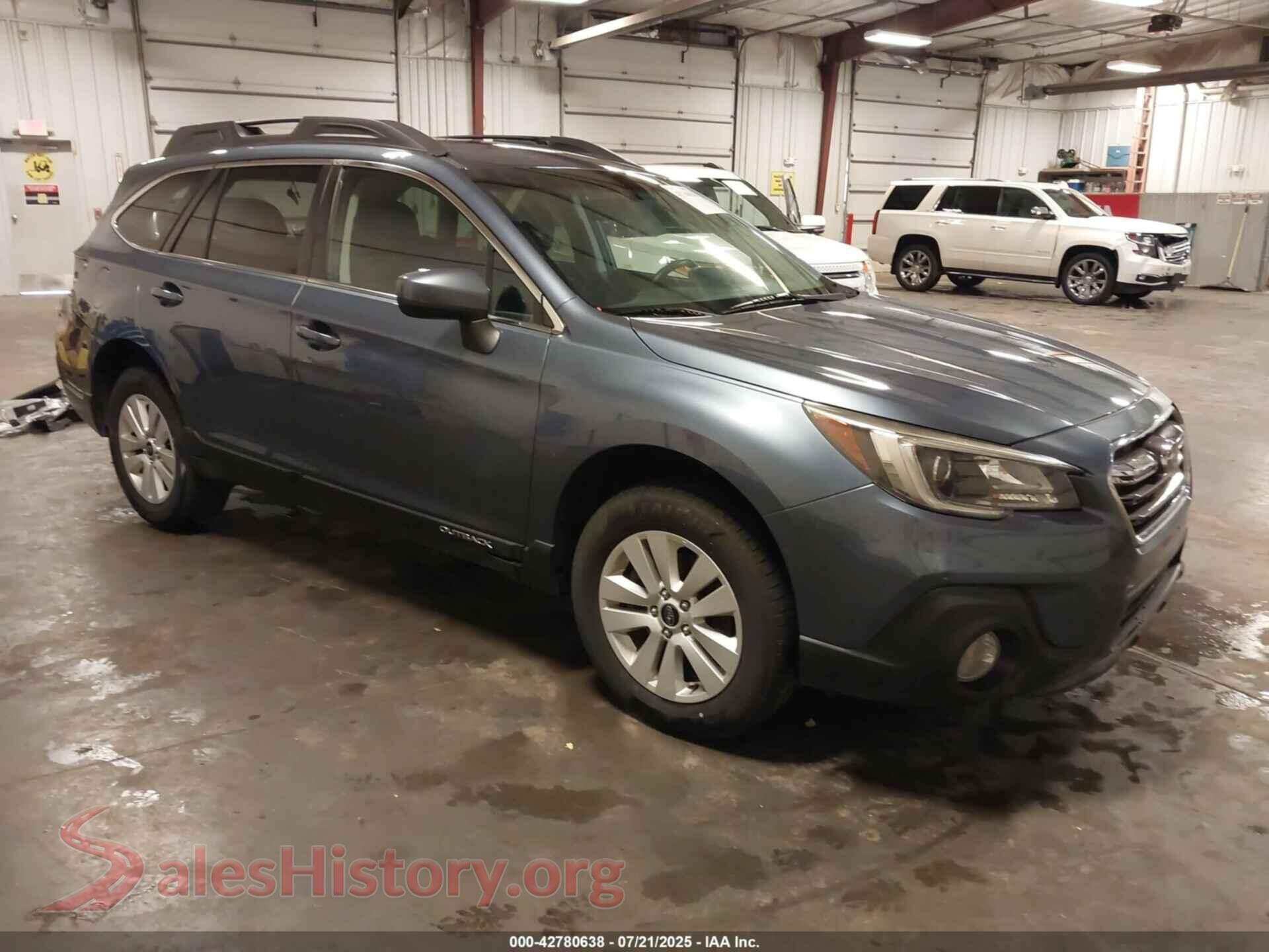 2018 SUBARU OUTBACK — VIN 4S4BSACC4J3251775