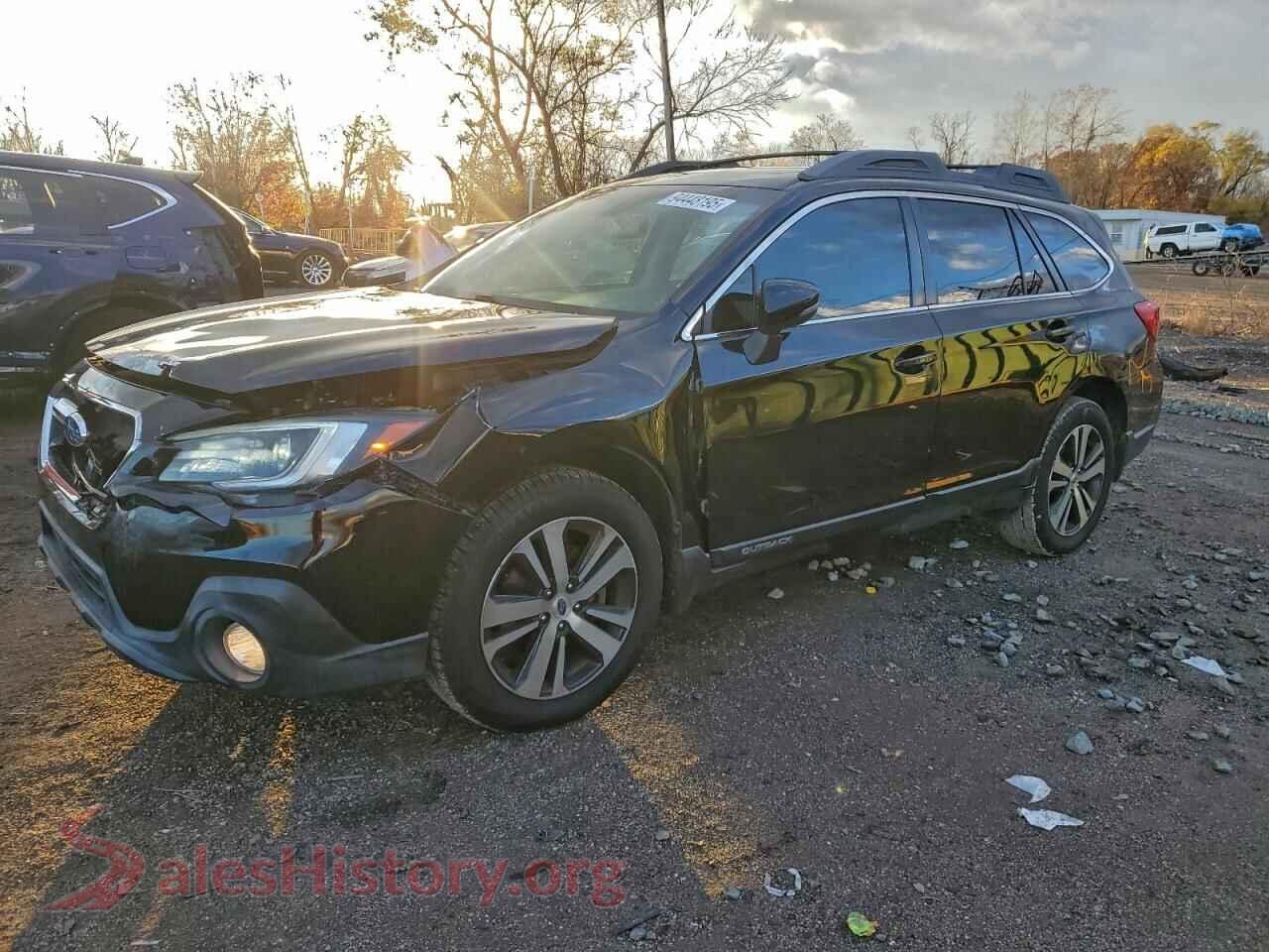 2018 SUBARU OUTBACK — VIN 4S4BSANC3J3235869