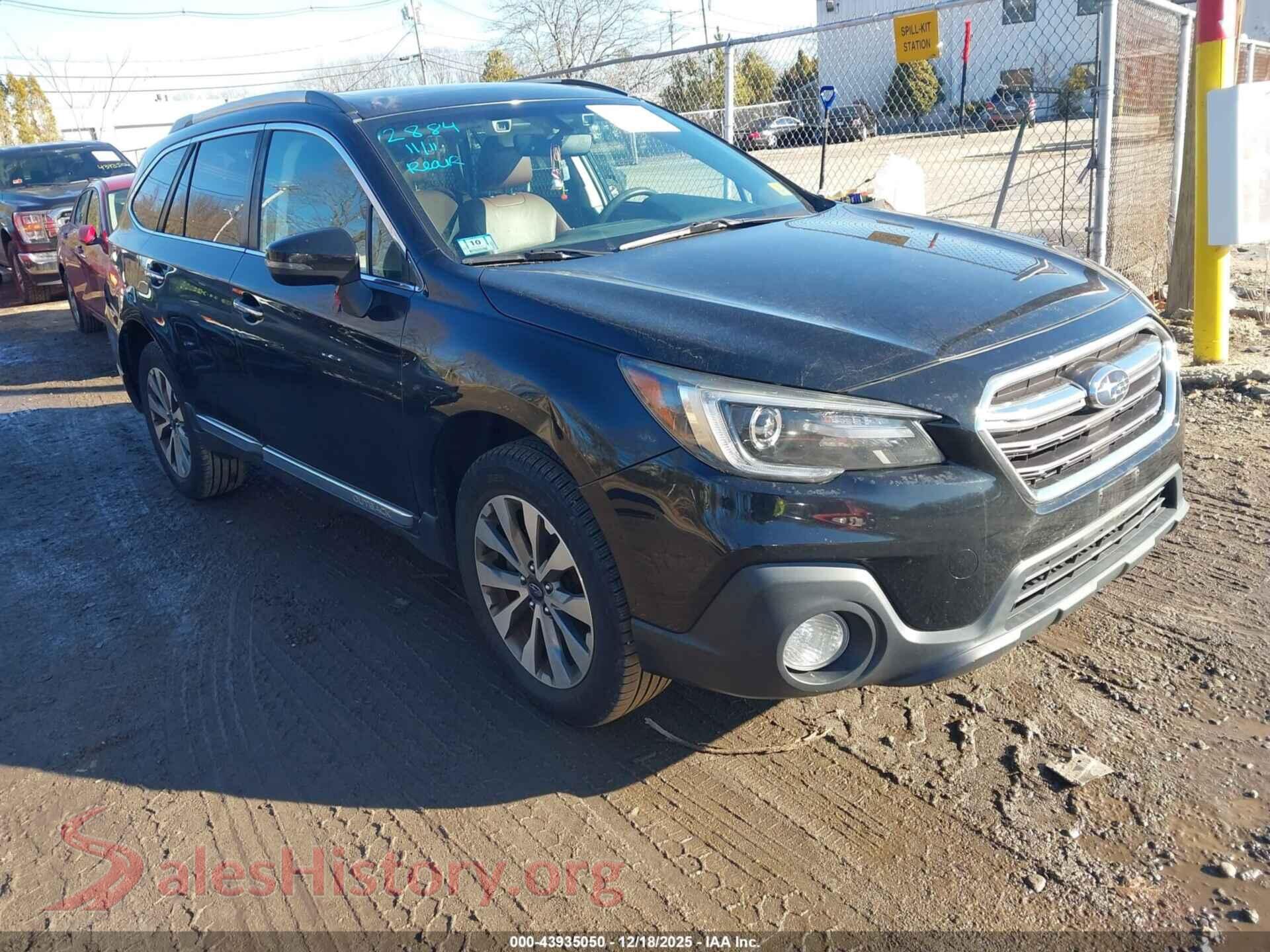 2018 SUBARU OUTBACK — VIN 4S4BSATC7J3392615
