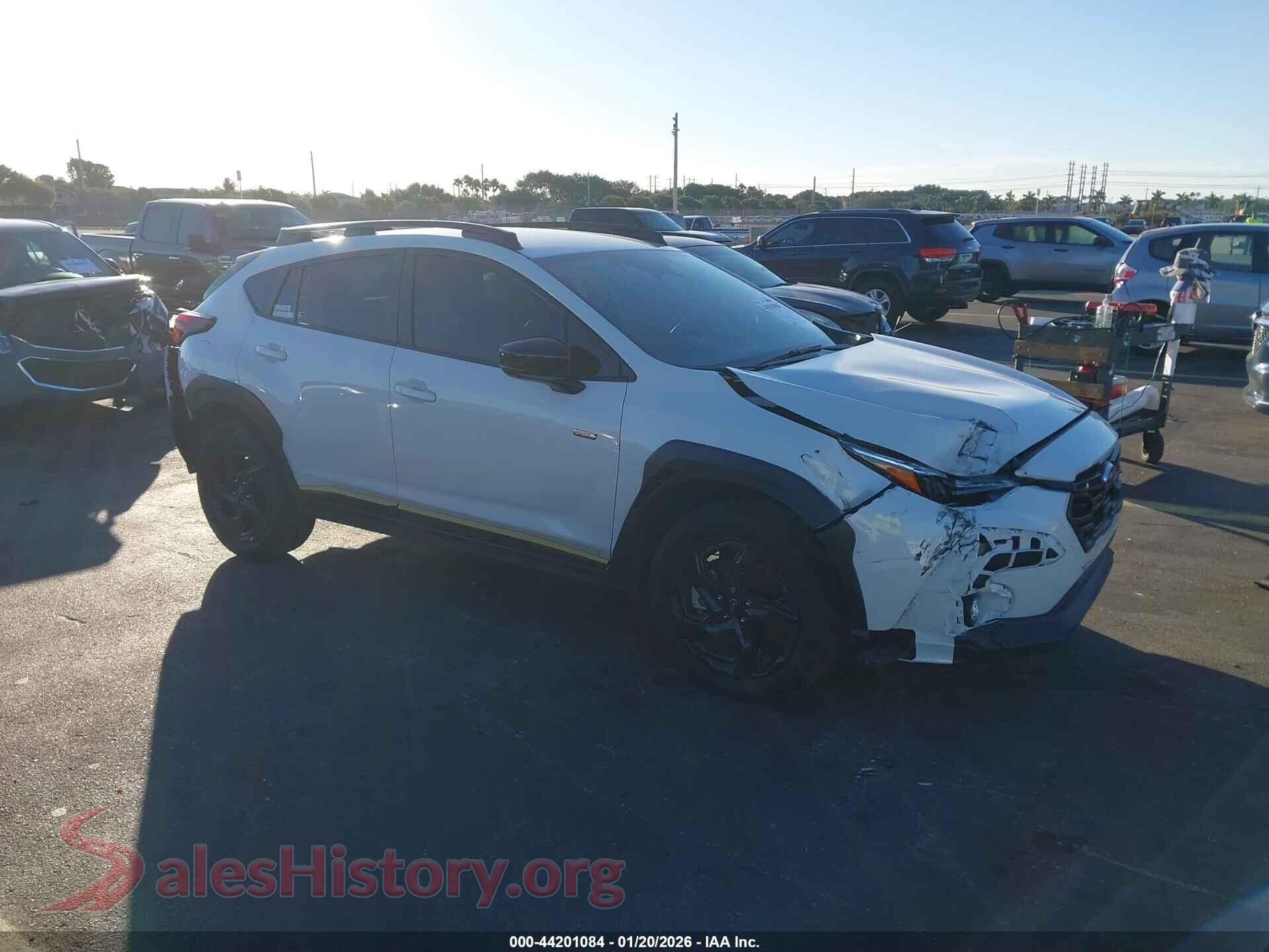 2024 SUBARU CROSSTREK — VIN 4S4GUHF69R3828570