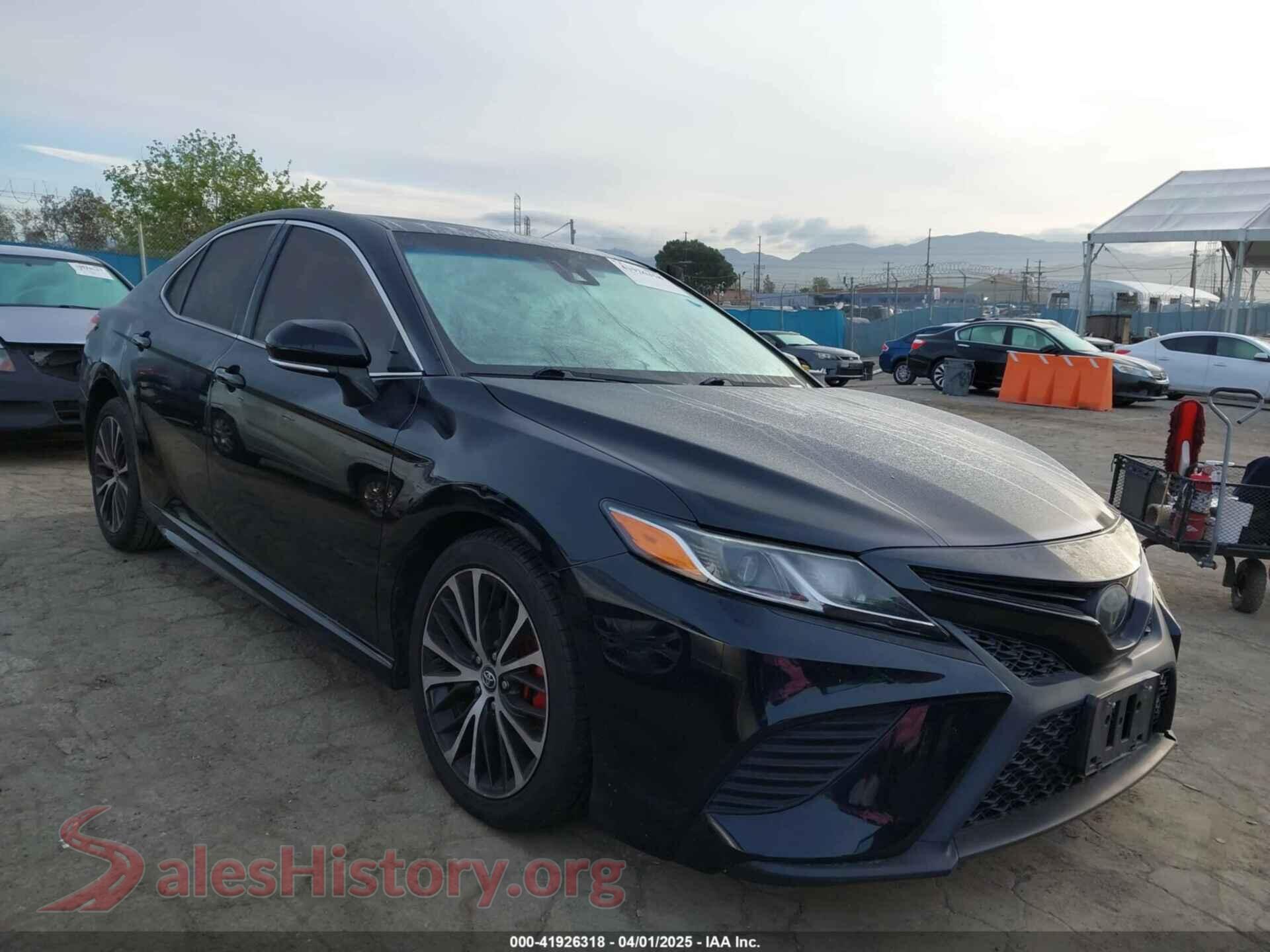 2019 TOYOTA CAMRY — VIN 4T1B11HK0KU730077