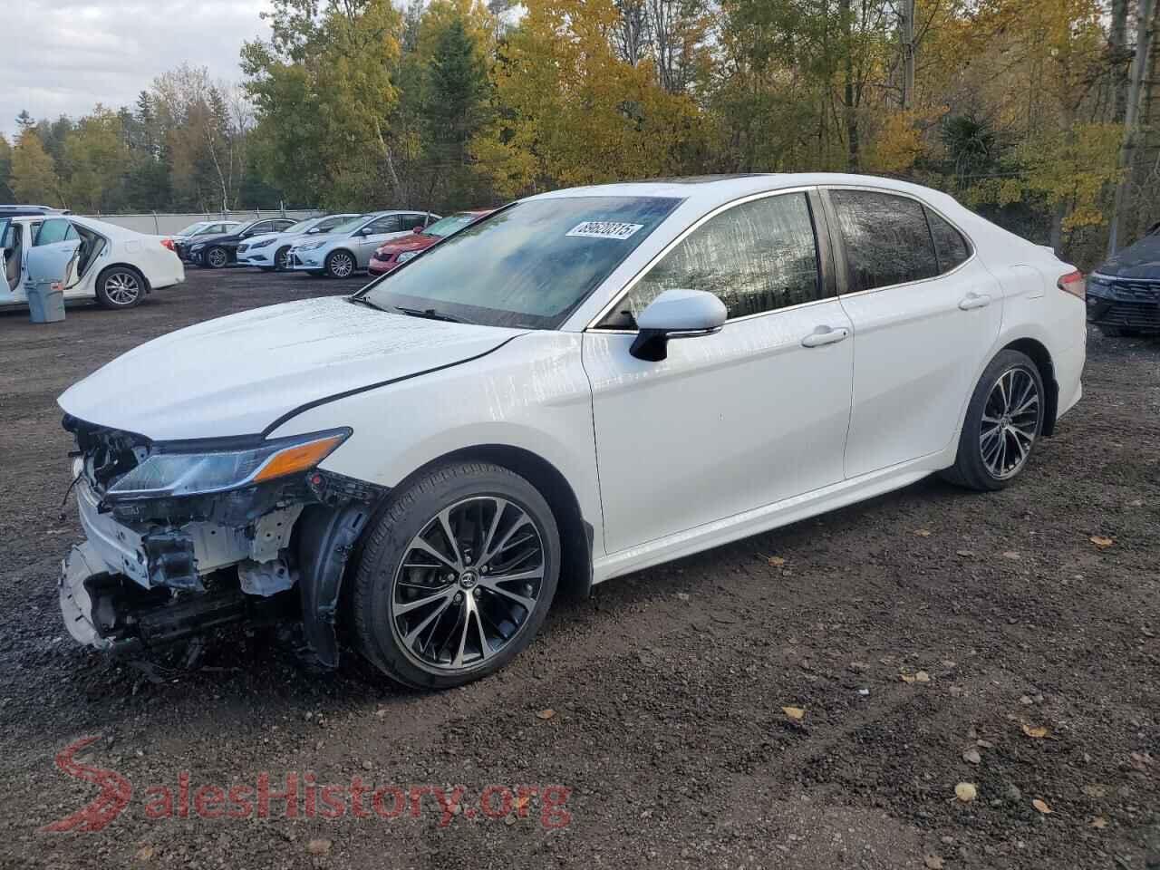 2018 TOYOTA CAMRY — VIN 4T1B11HK1JU626471