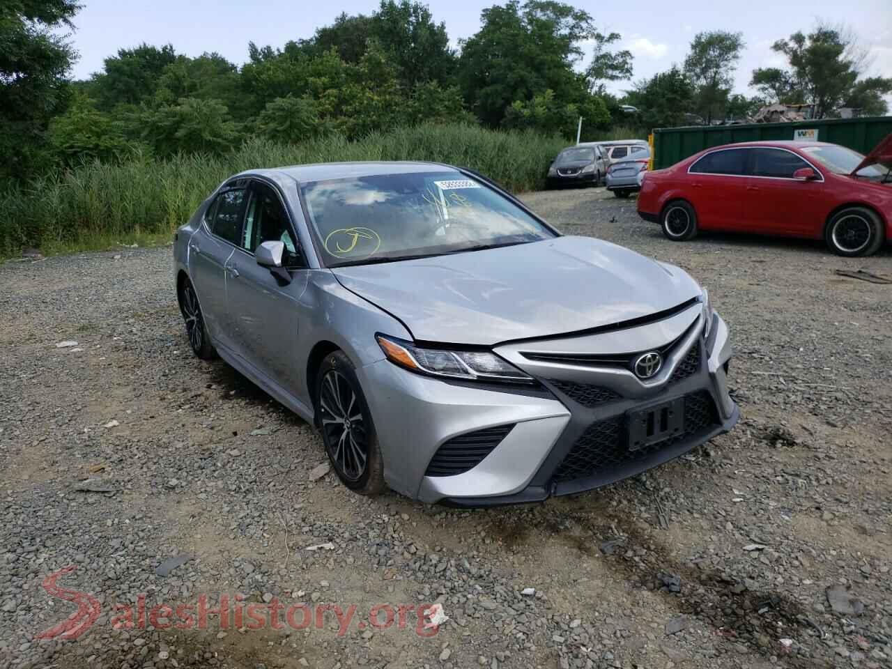2019 TOYOTA CAMRY — VIN 4T1B11HK1KU761788