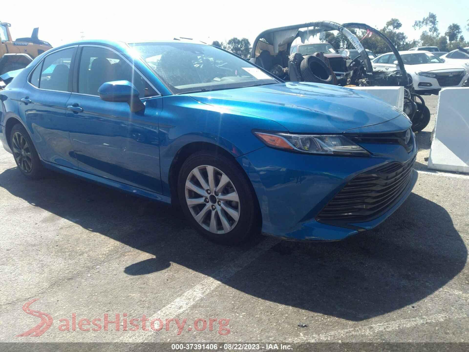 2019 TOYOTA CAMRY — VIN 4T1B11HK2KU292971