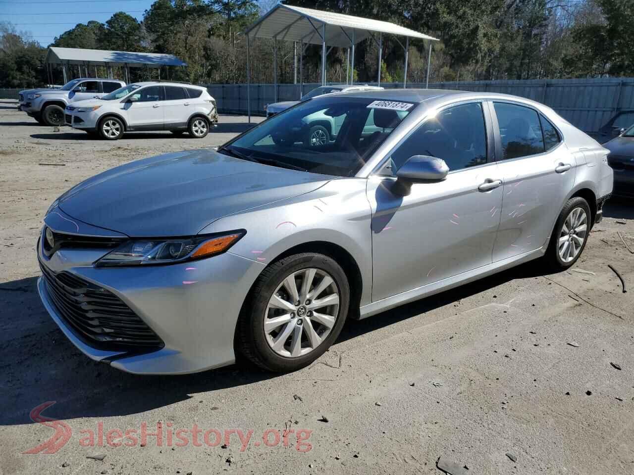 2018 TOYOTA CAMRY — VIN 4T1B11HK3JU565074