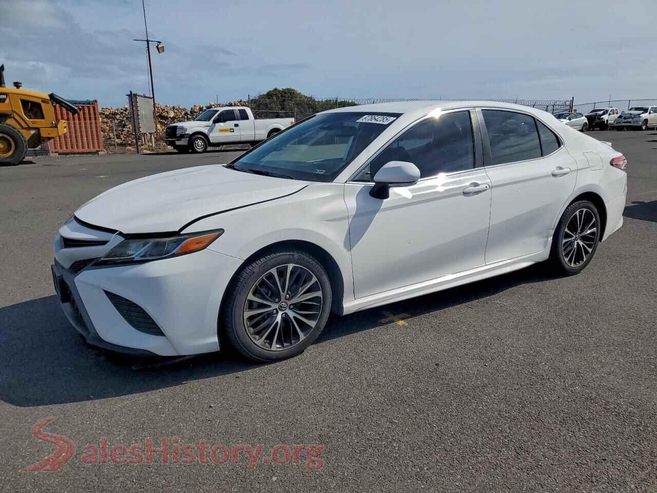 2019 TOYOTA CAMRY — VIN 4T1B11HK3KU227143
