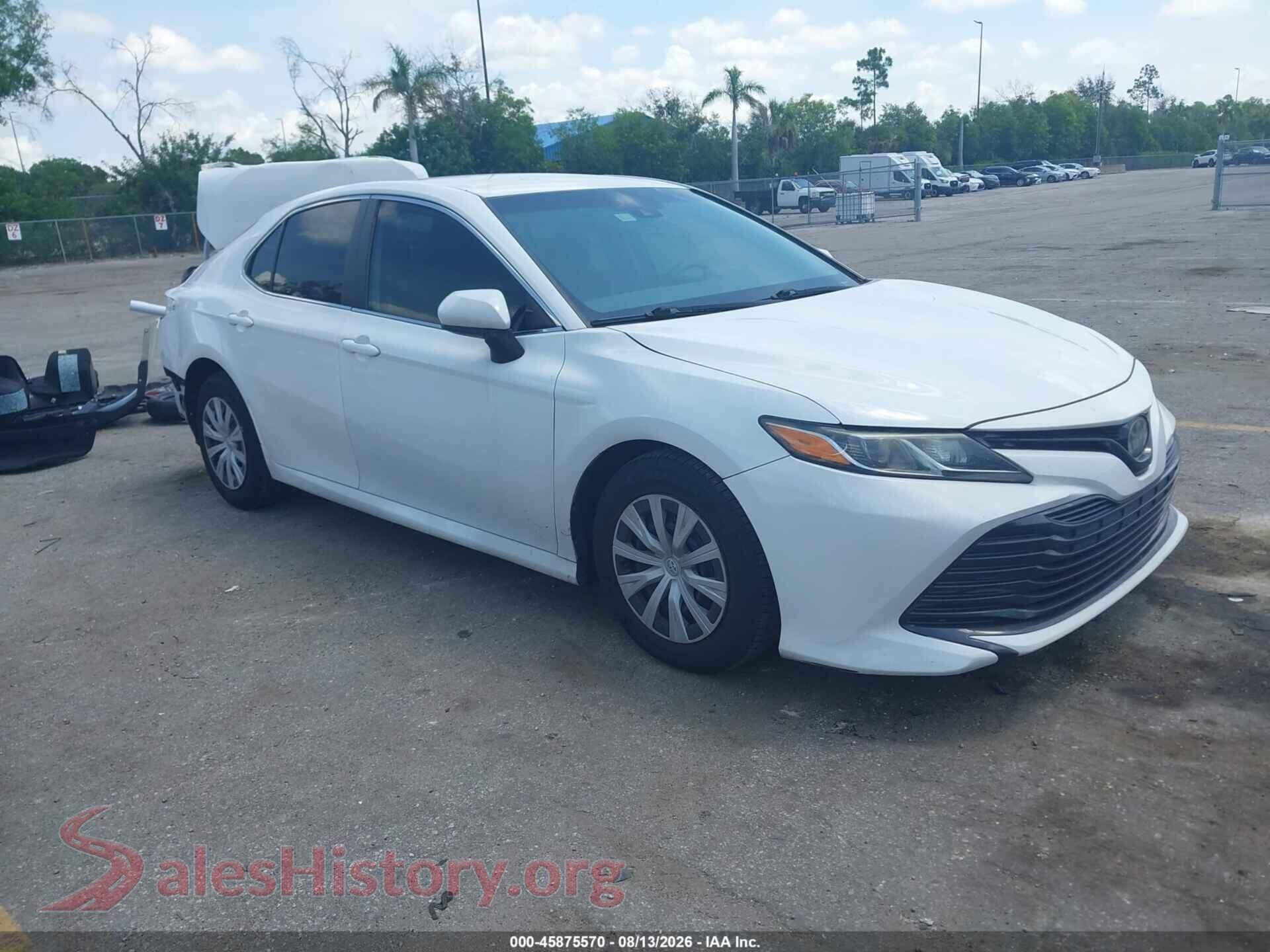2018 TOYOTA CAMRY — VIN 4T1B11HK4JU042484