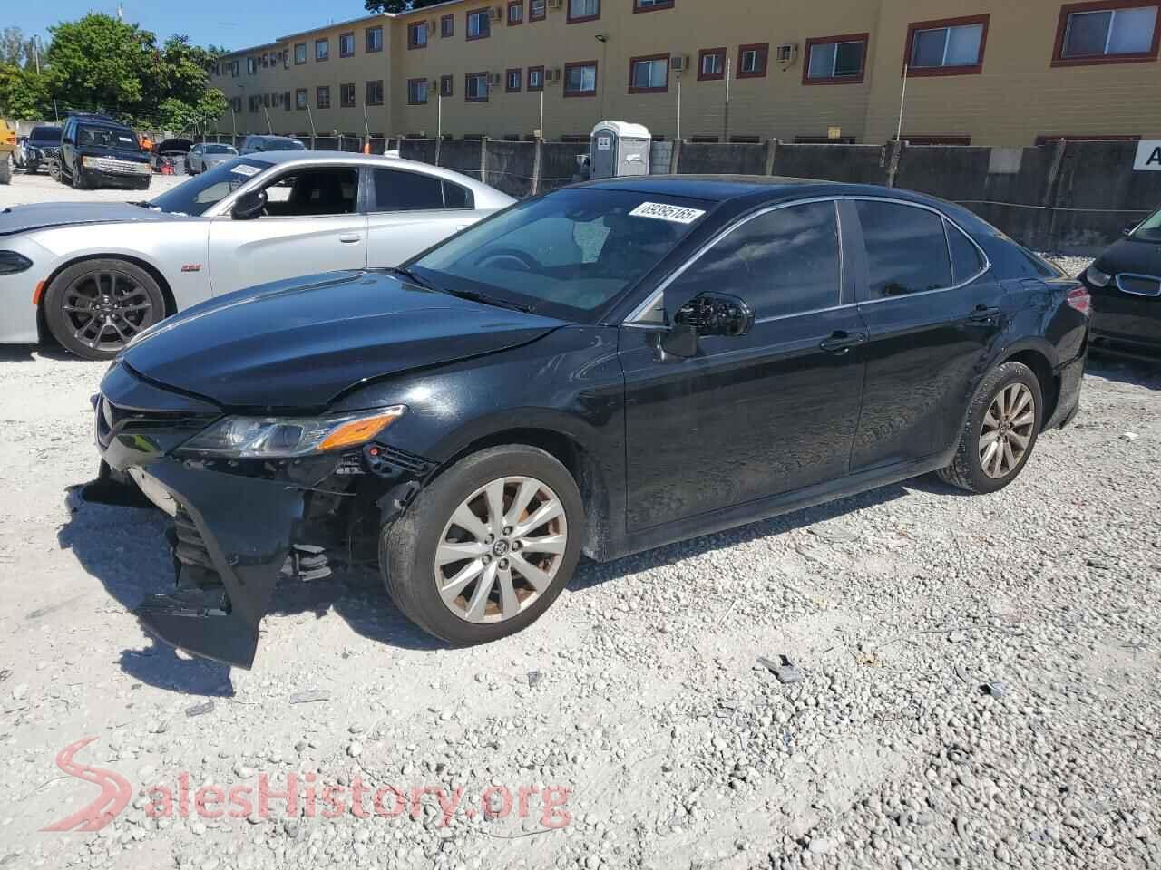 2019 TOYOTA CAMRY — VIN 4T1B11HK4KU733371