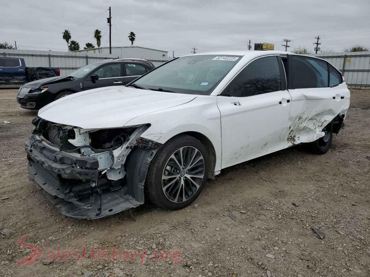 2019 TOYOTA CAMRY — VIN 4T1B11HK4KU800387