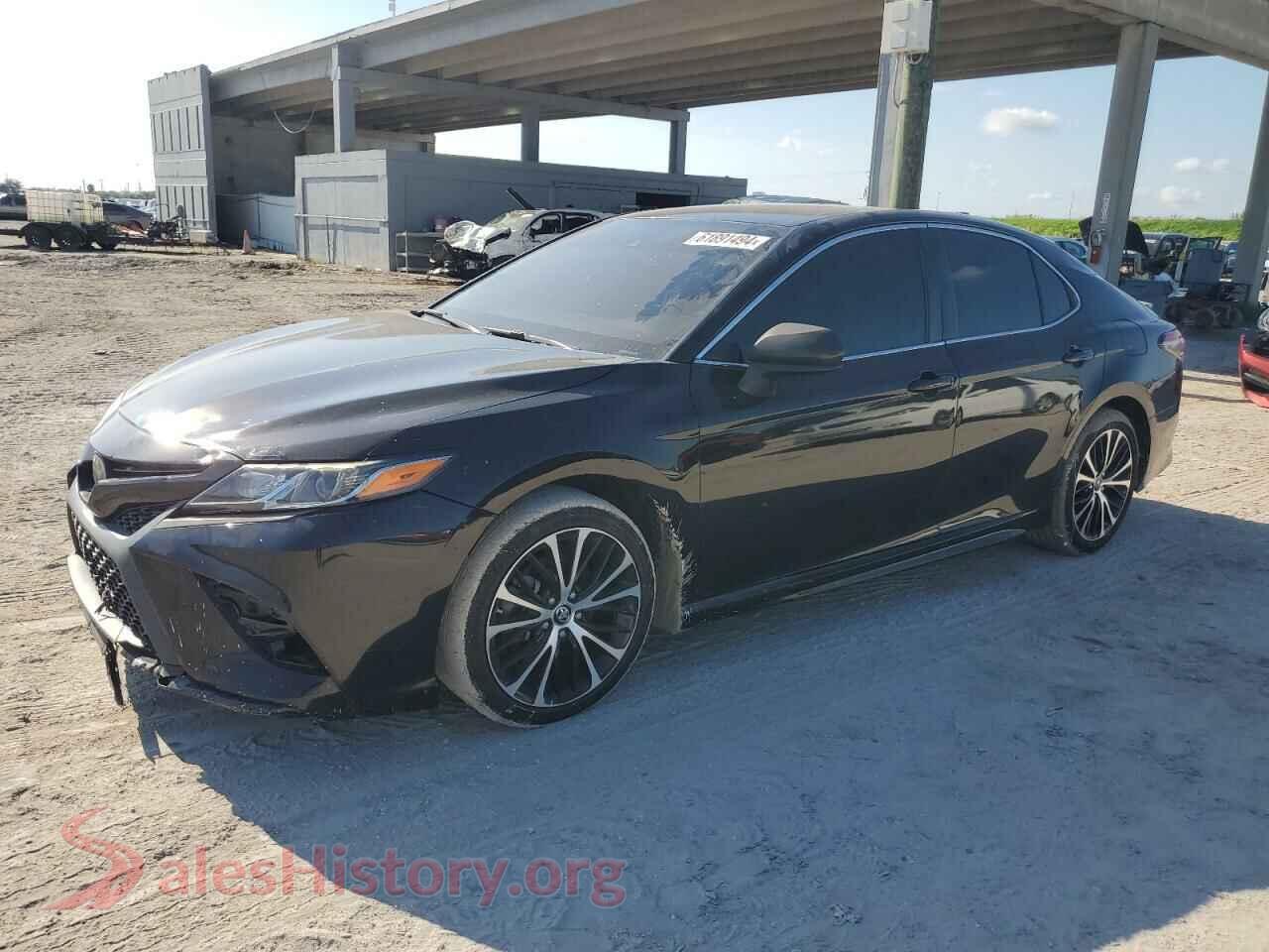 2019 TOYOTA CAMRY — VIN 4T1B11HK5KU799878