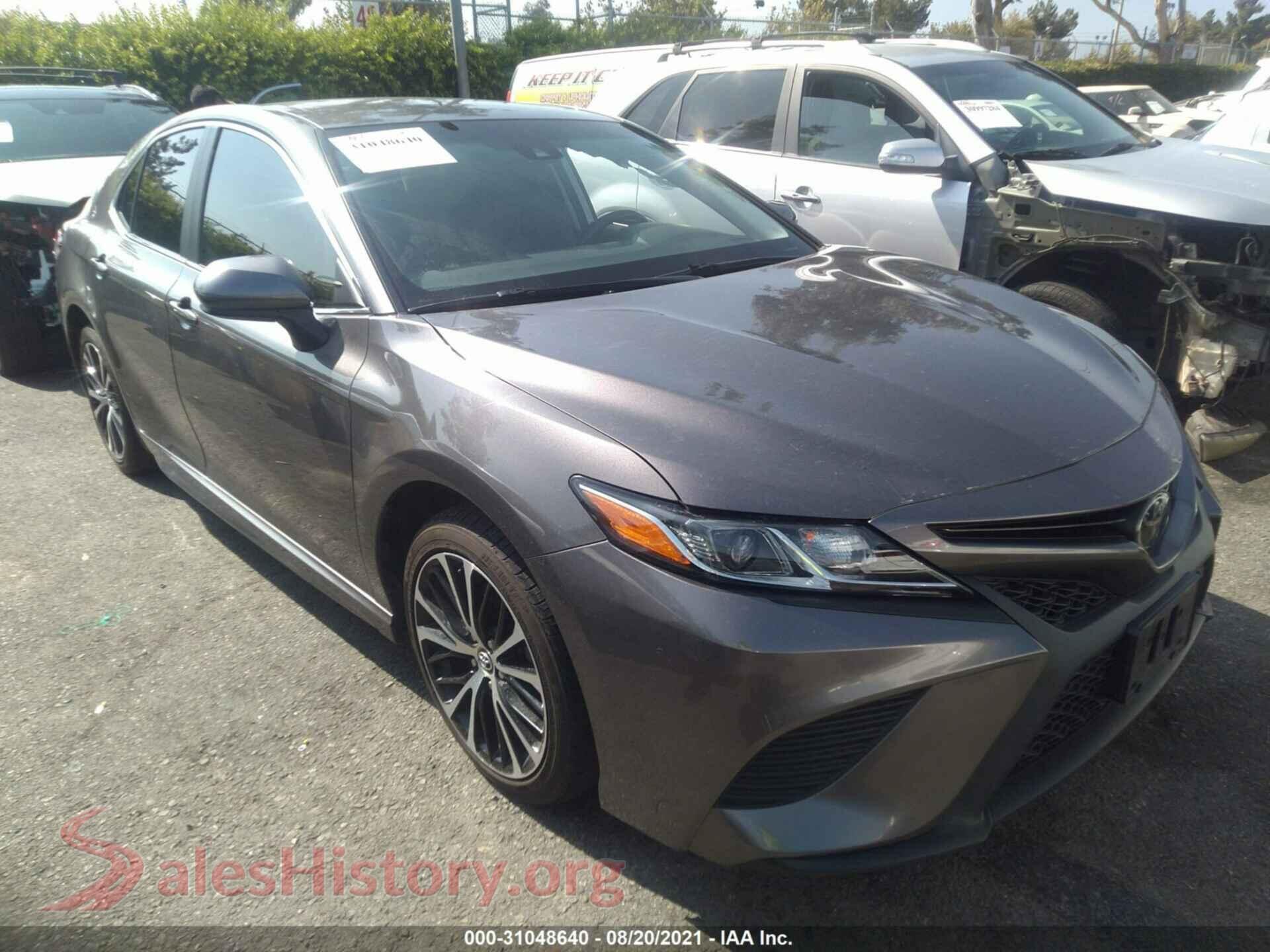 2018 TOYOTA CAMRY — VIN 4T1B11HK6JU603610