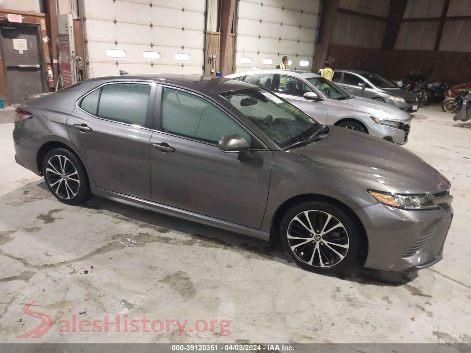 2019 TOYOTA CAMRY — VIN 4T1B11HK6KU231784