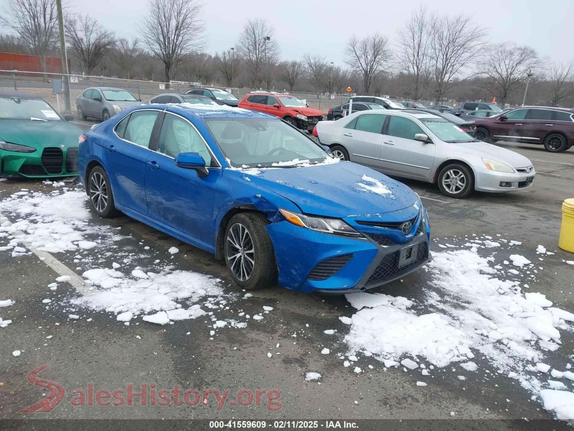 2019 TOYOTA CAMRY — VIN 4T1B11HK7KU240428