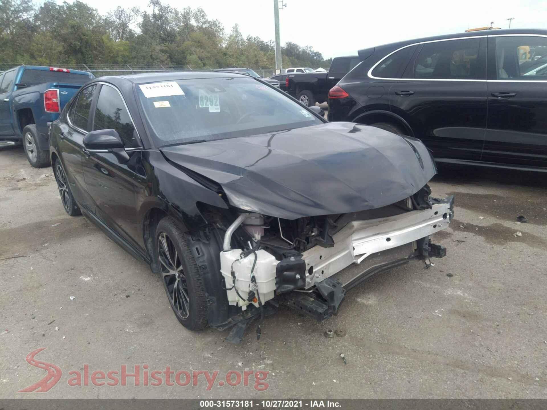 2018 TOYOTA CAMRY — VIN 4T1B11HK8JU540929