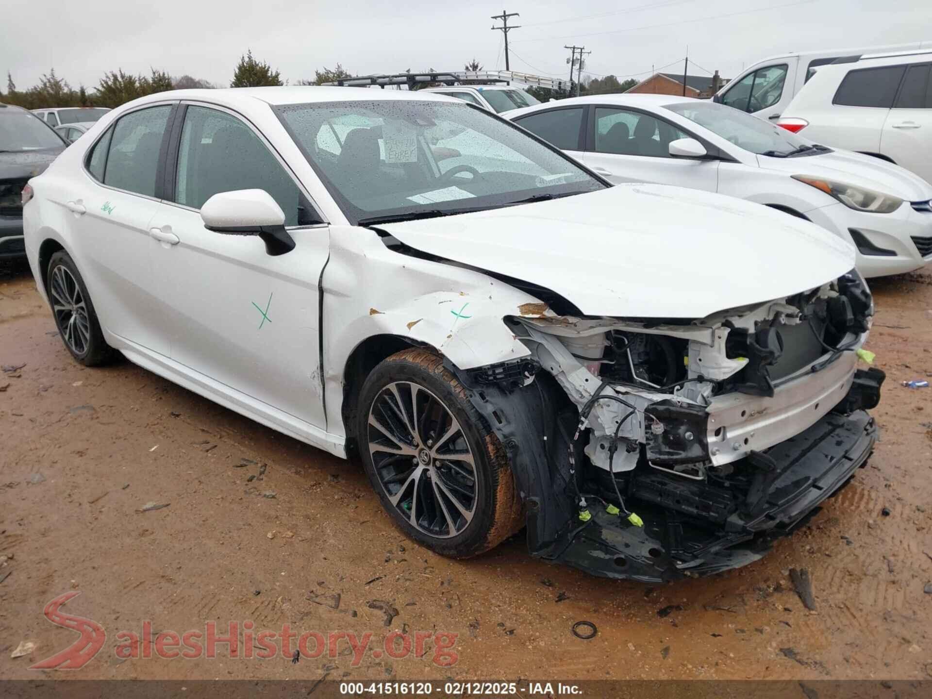 2019 TOYOTA CAMRY — VIN 4T1B11HK8KU276385
