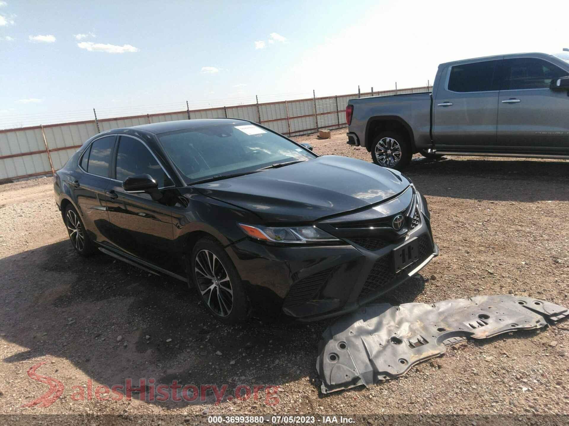 2019 TOYOTA CAMRY — VIN 4T1B11HK8KU736208
