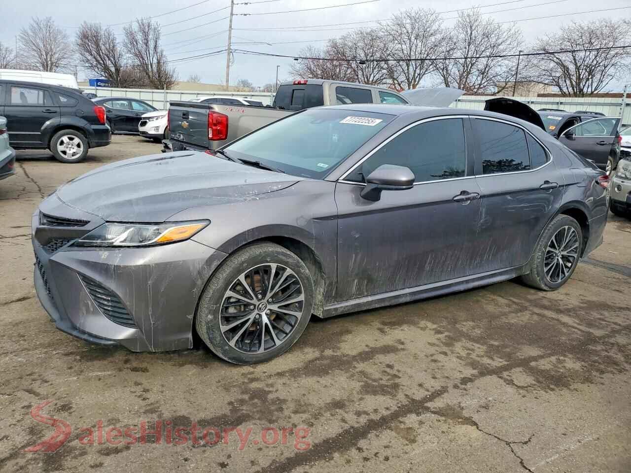 2019 TOYOTA CAMRY — VIN 4T1B11HKXKU680482