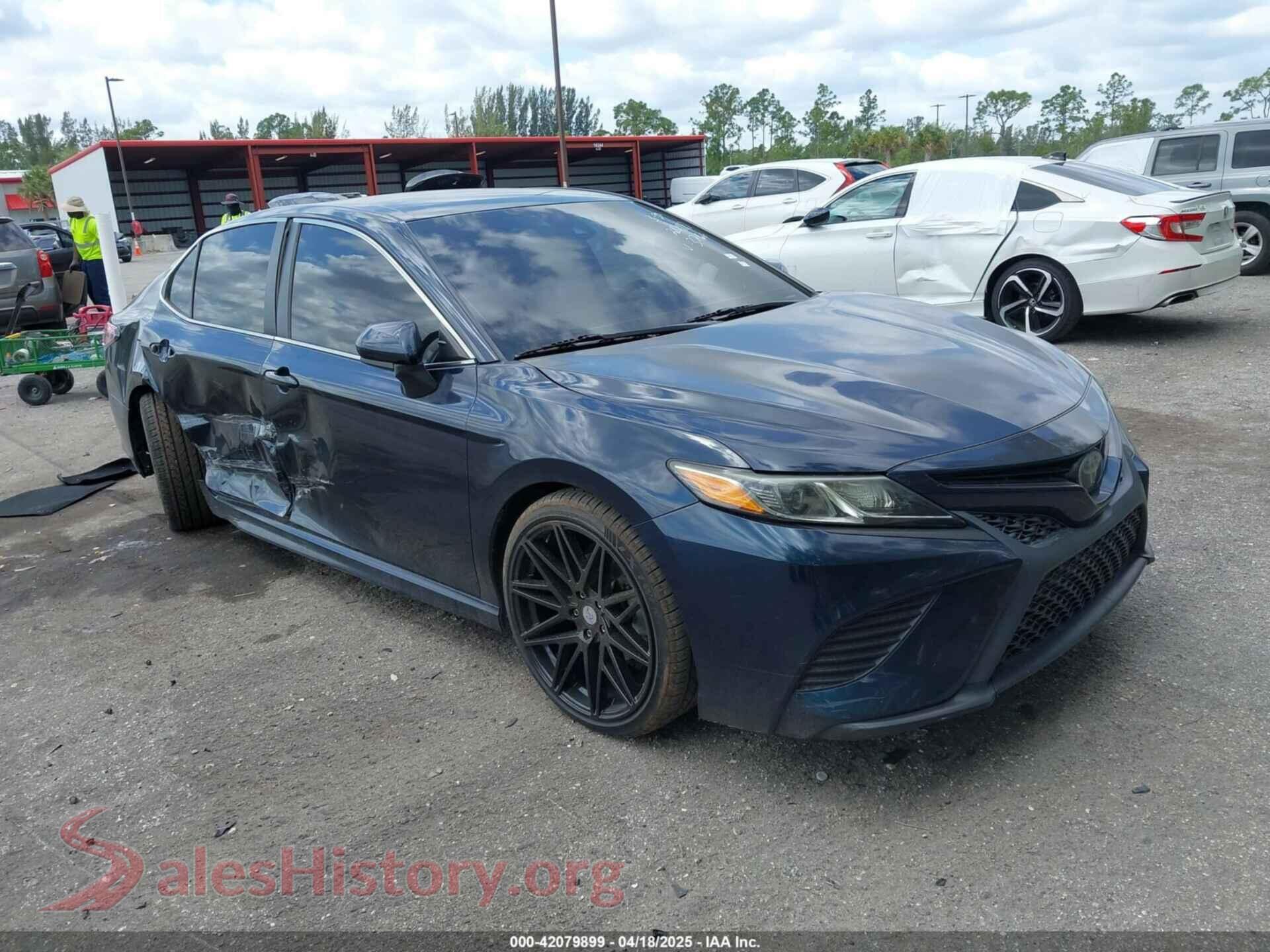 2019 TOYOTA CAMRY — VIN 4T1B11HKXKU723766