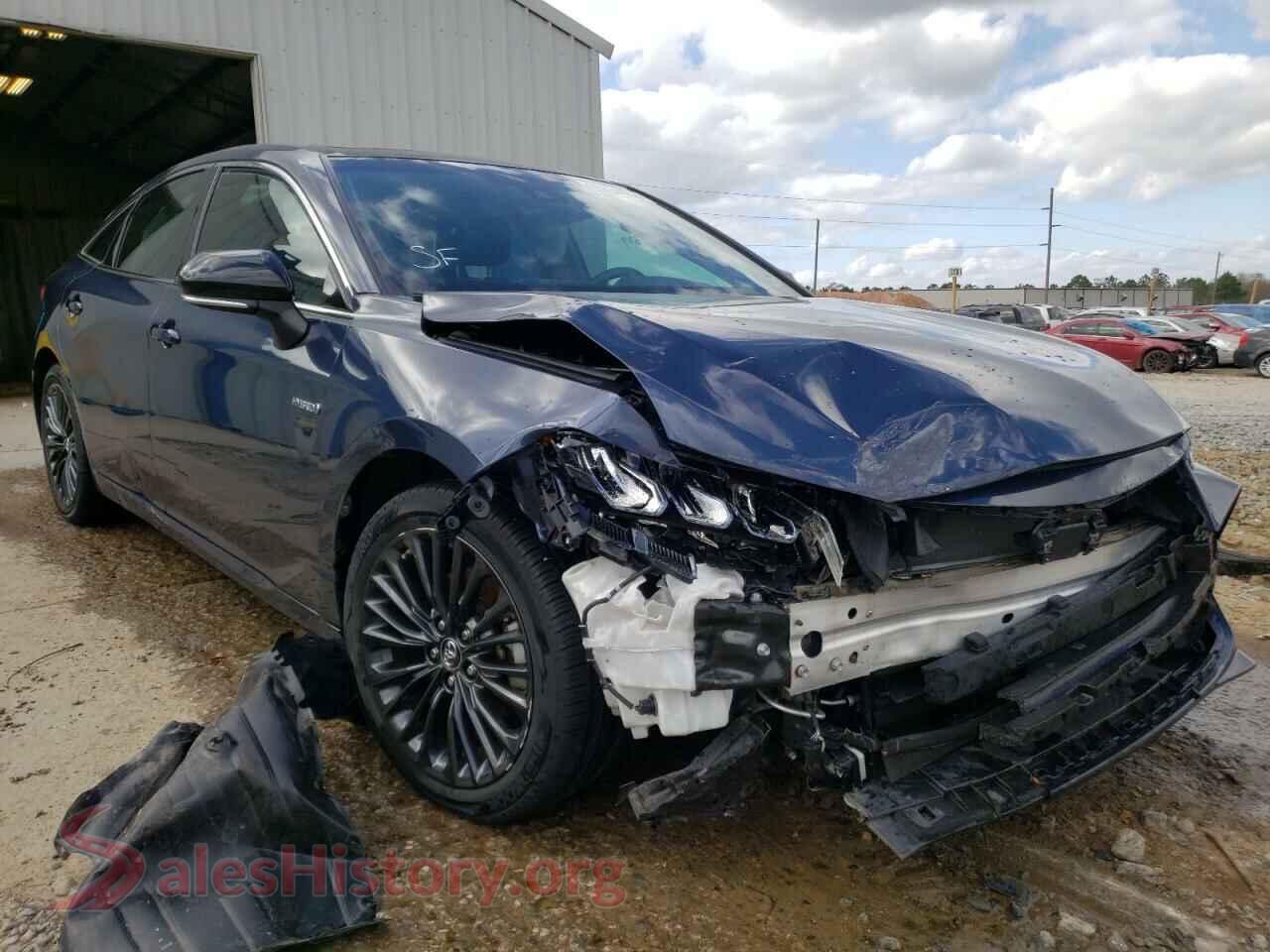 2019 TOYOTA AVALON — VIN 4T1B21FB0KU004302
