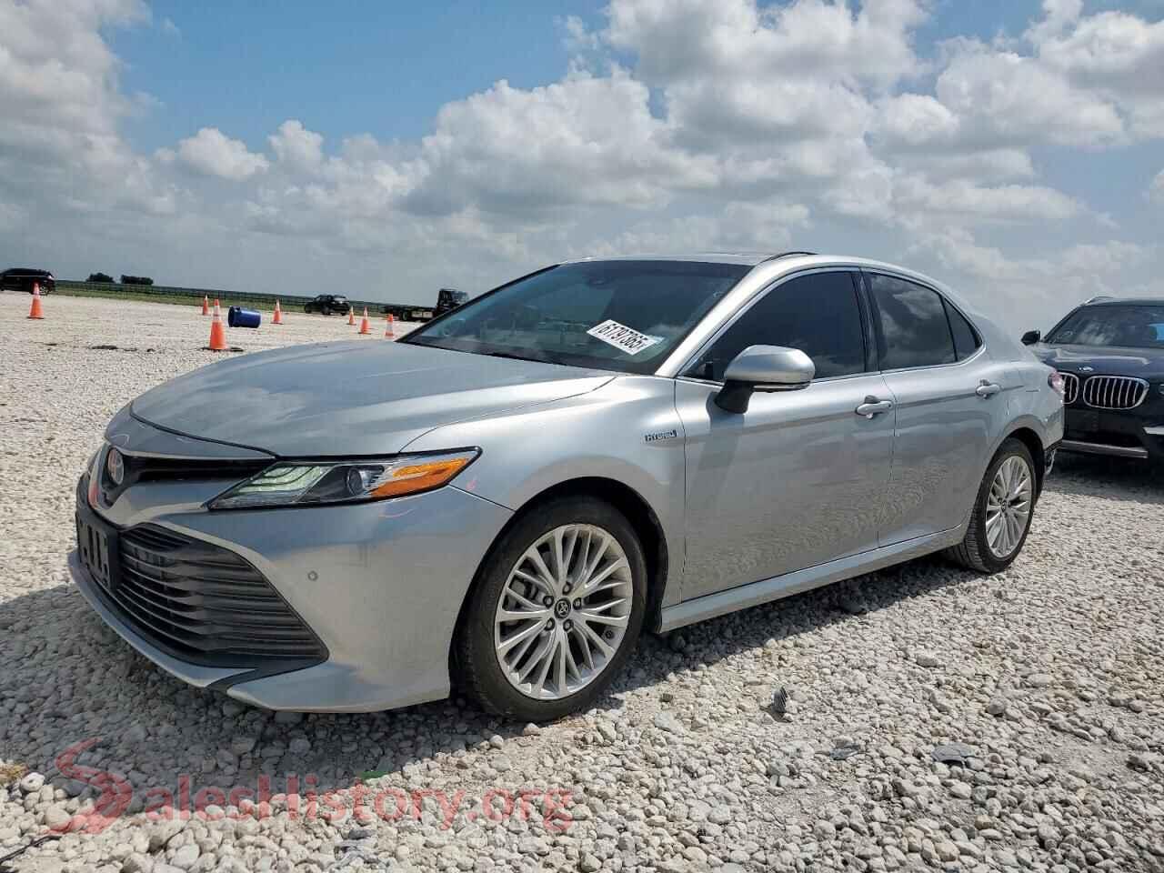 2018 TOYOTA CAMRY — VIN 4T1B21HK0JU001699