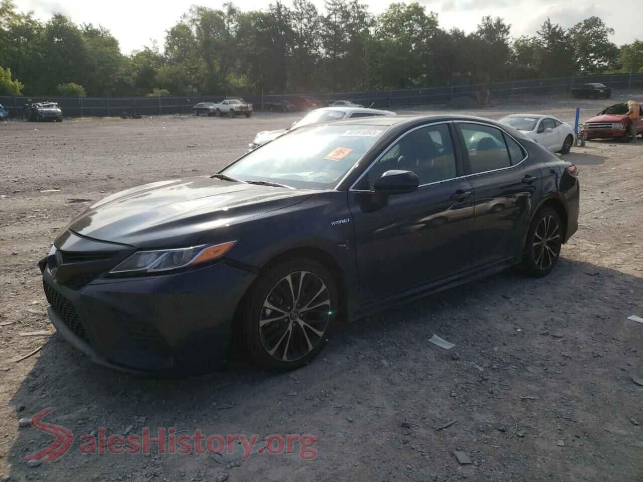 2018 TOYOTA CAMRY — VIN 4T1B21HK0JU510241