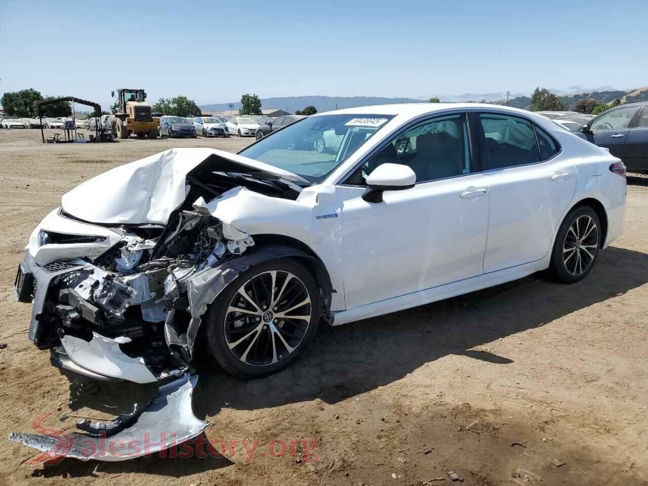 2019 TOYOTA CAMRY — VIN 4T1B21HK0KU011683