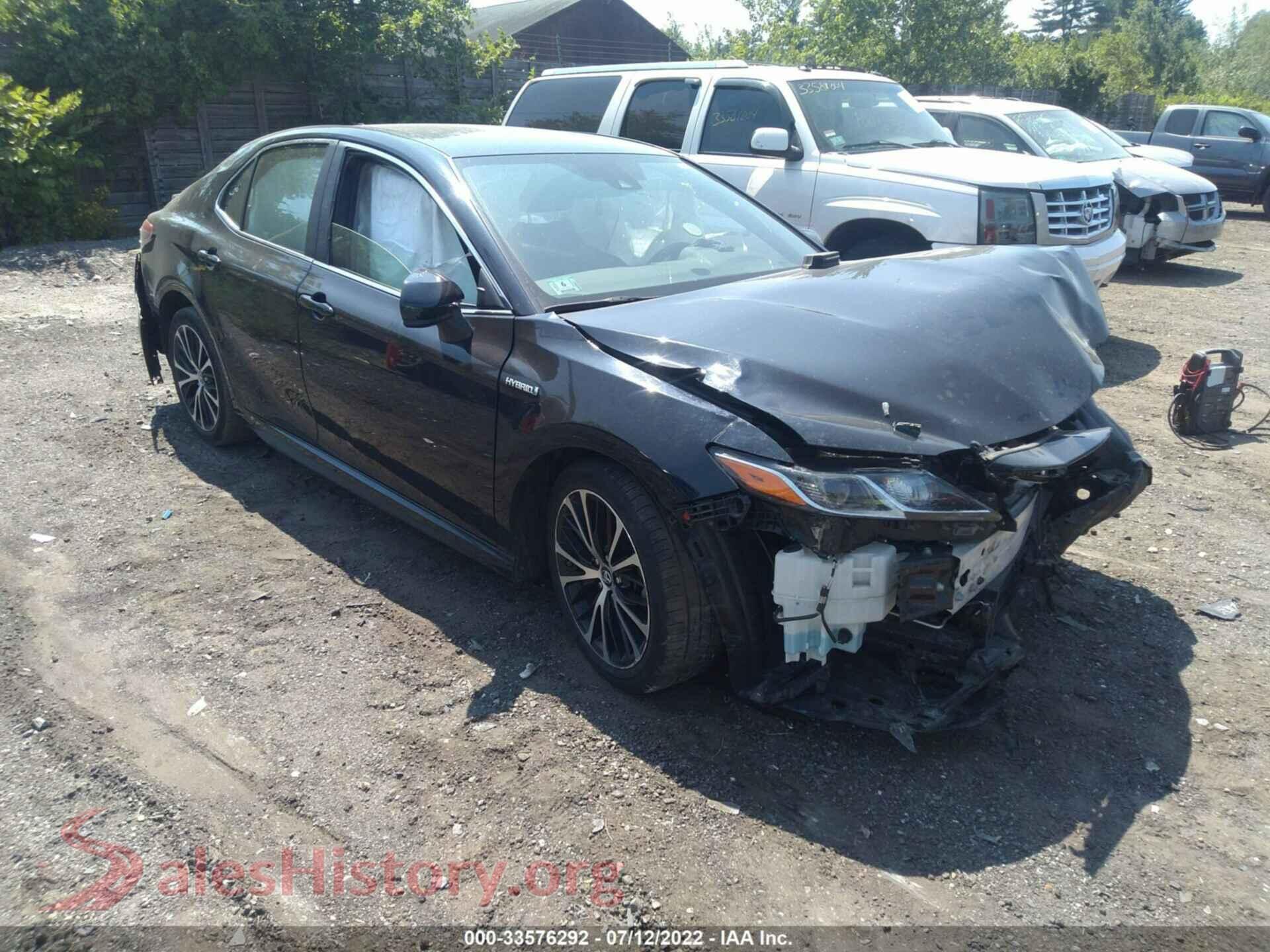 2019 TOYOTA CAMRY — VIN 4T1B21HK1KU515868