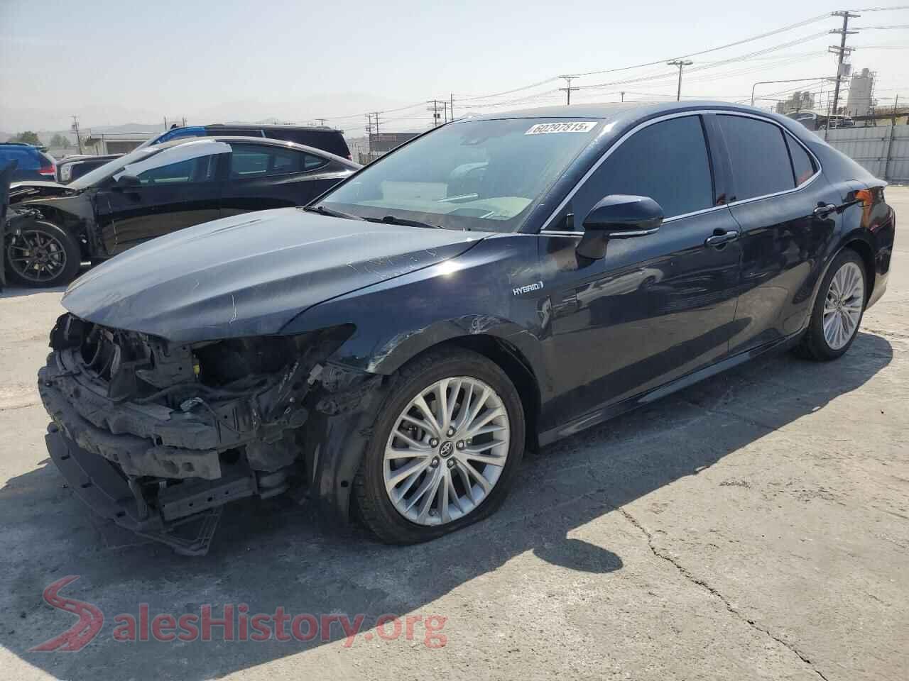 2018 TOYOTA CAMRY — VIN 4T1B21HK2JU506708