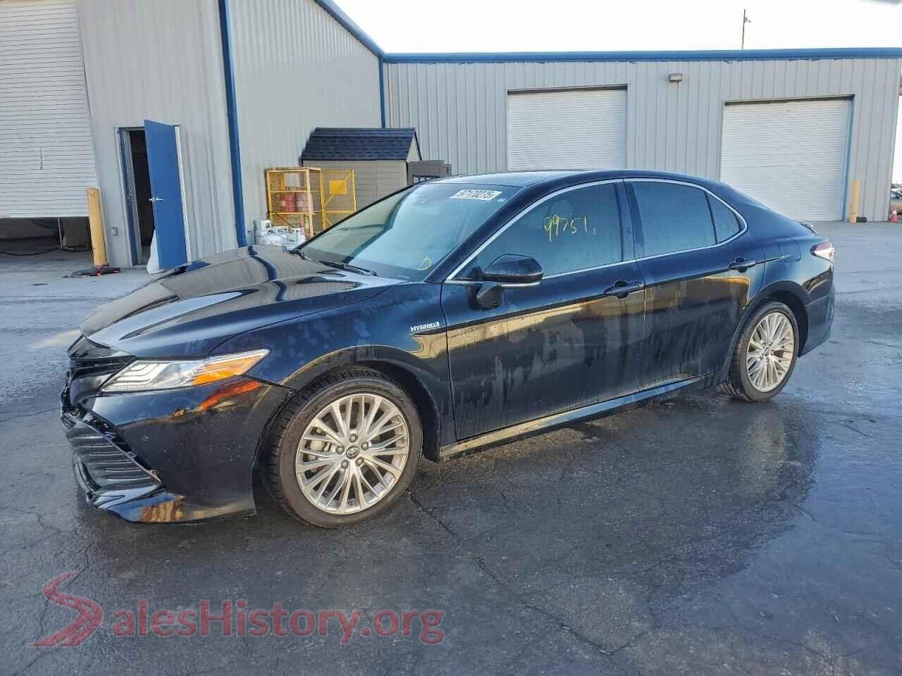 2018 TOYOTA CAMRY — VIN 4T1B21HK5JU001486
