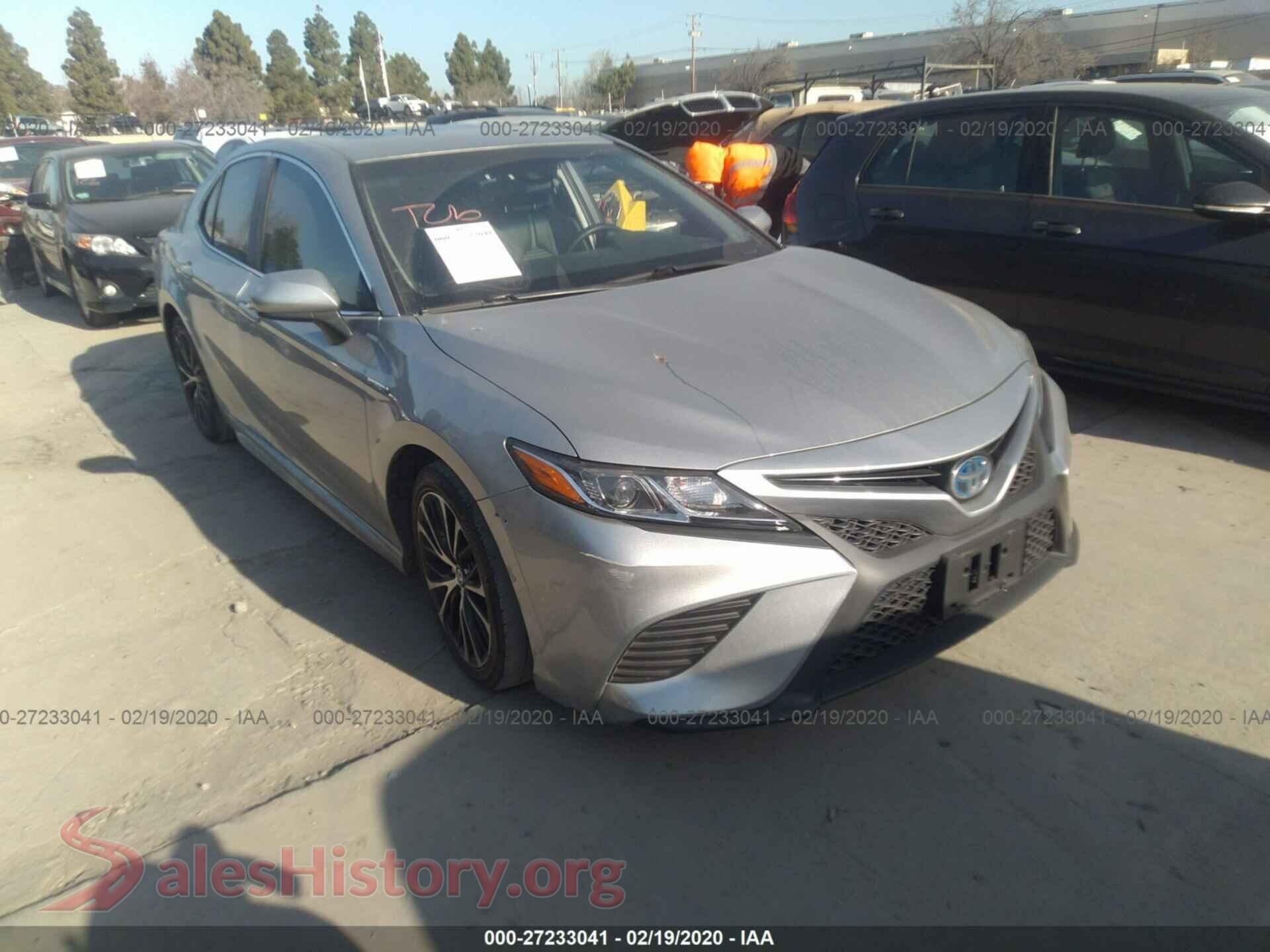 2018 TOYOTA CAMRY — VIN 4T1B21HK5JU508744