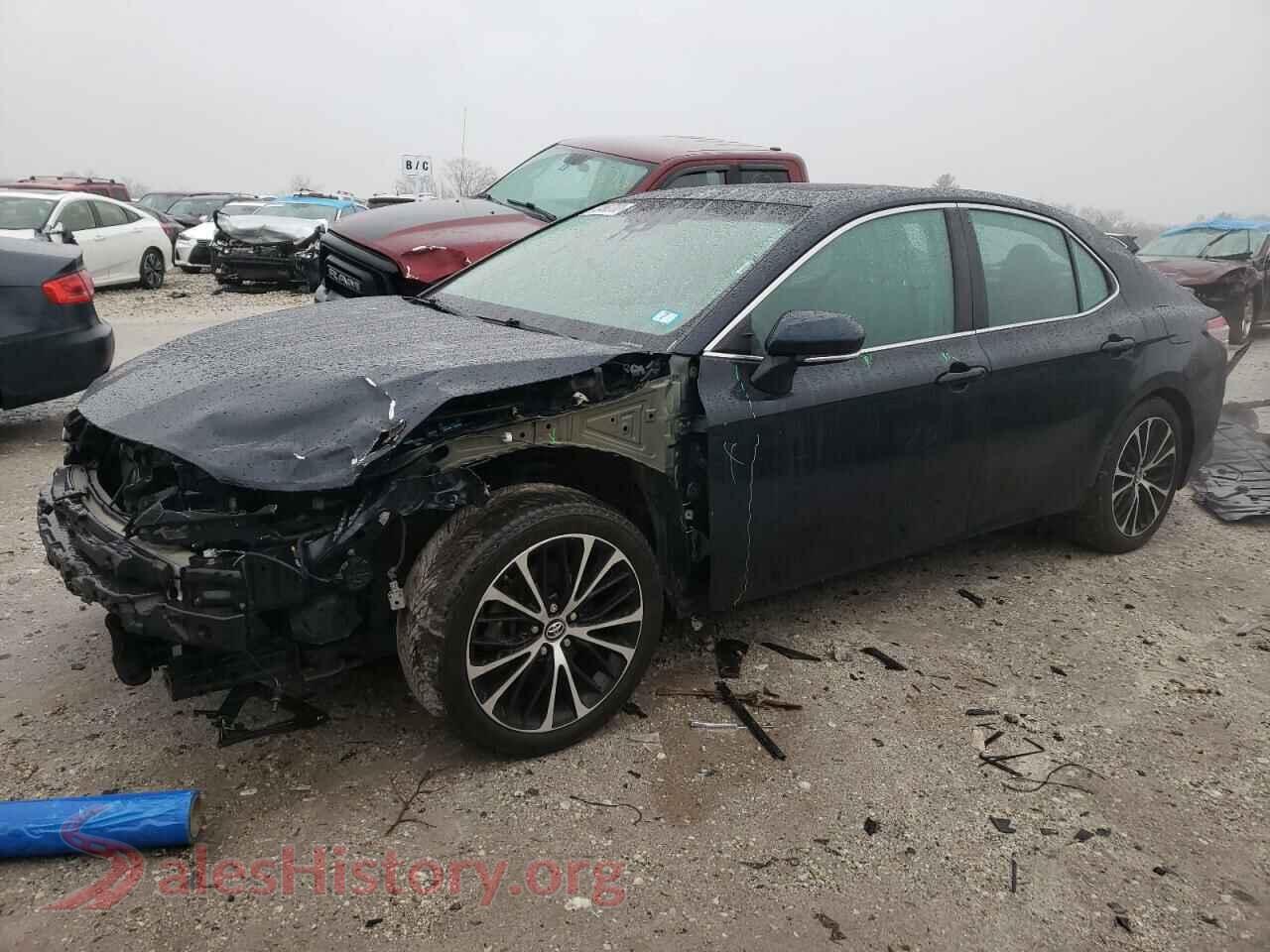 2018 TOYOTA CAMRY — VIN 4T1B21HK6JU501415