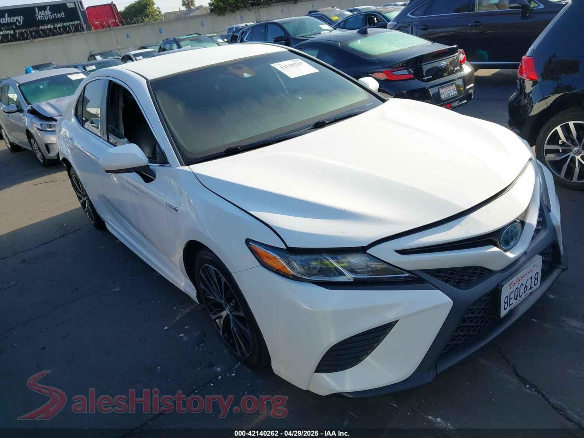 2018 TOYOTA CAMRY HYBRID — VIN 4T1B21HK9JU509394